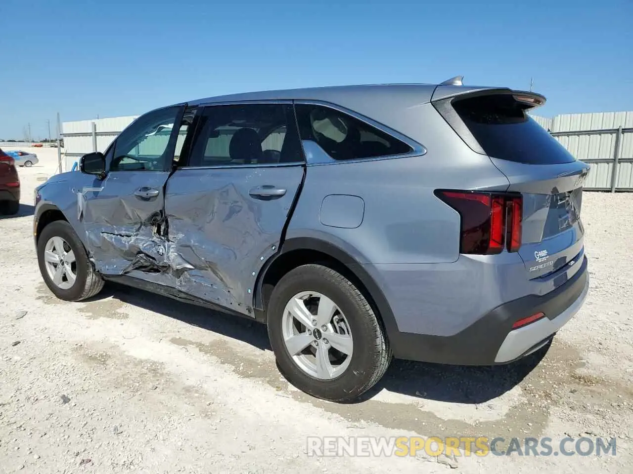 2 Photograph of a damaged car 5XYRG4JCXSG311712 KIA SORENTO 2025