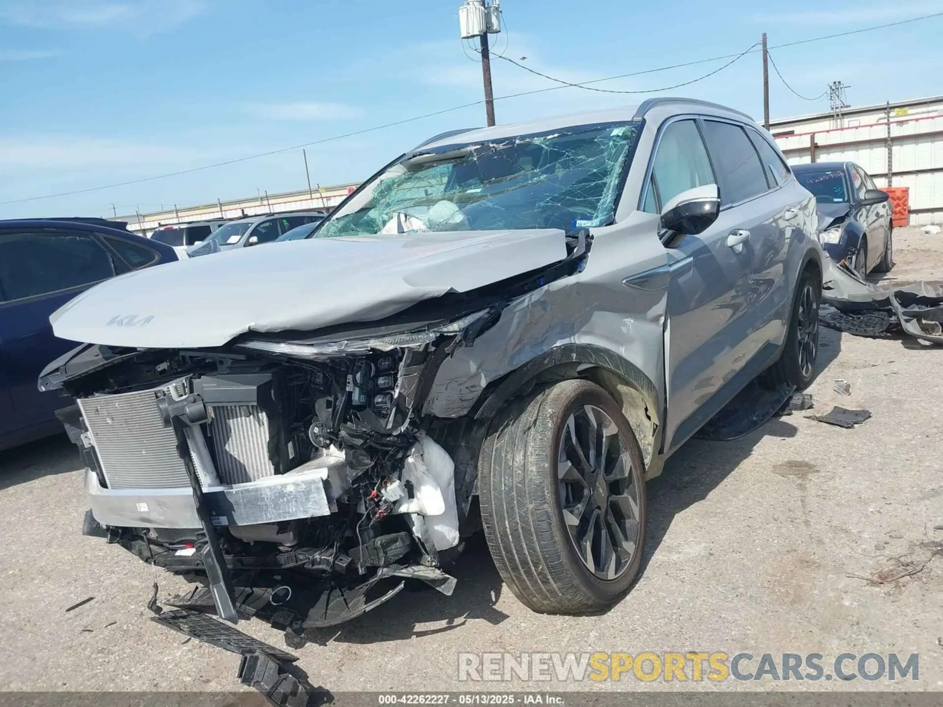 2 Photograph of a damaged car 5XYRH4JF3SG324230 KIA SORENTO 2025