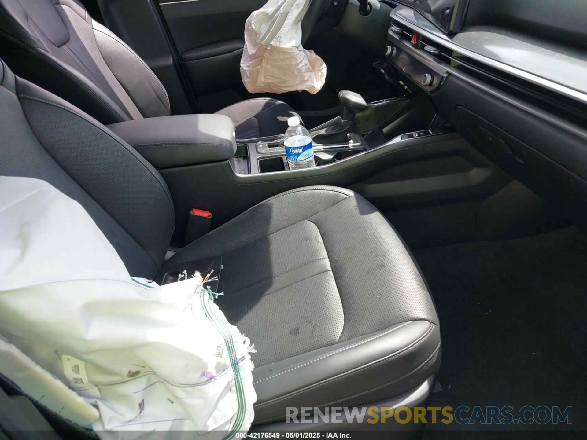 5 Photograph of a damaged car 5XYRH4JFXSG309885 KIA SORENTO 2025
