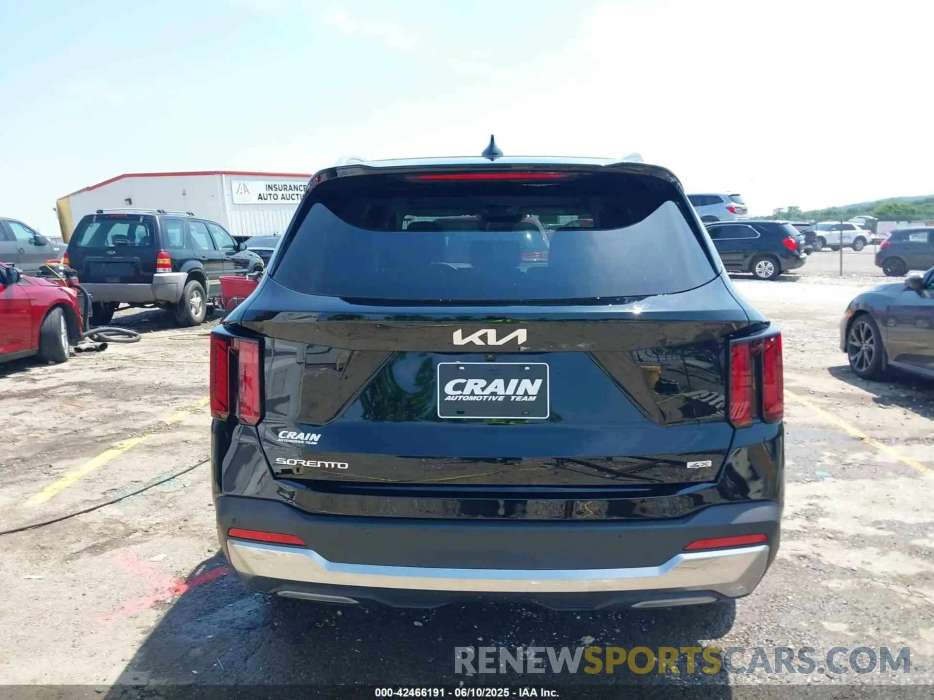 16 Photograph of a damaged car 5XYRLDJC2SG325616 KIA SORENTO 2025