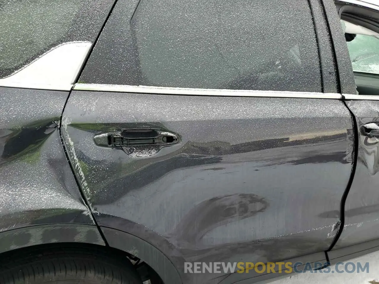 11 Photograph of a damaged car 5XYRLDJC2SG344974 KIA SORENTO 2025