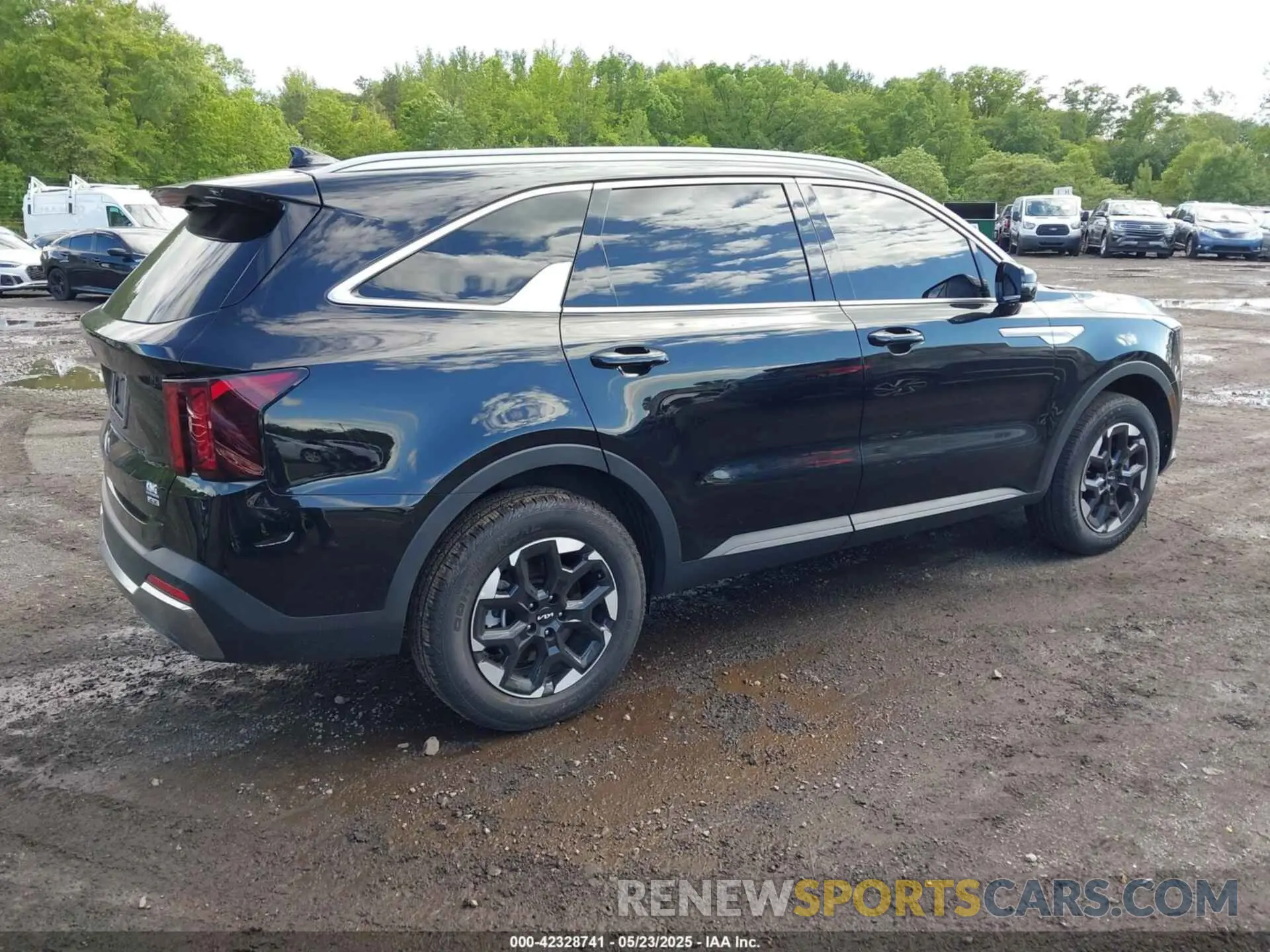 4 Фотография поврежденного автомобиля 5XYRLDJC4SG322913 KIA SORENTO 2025
