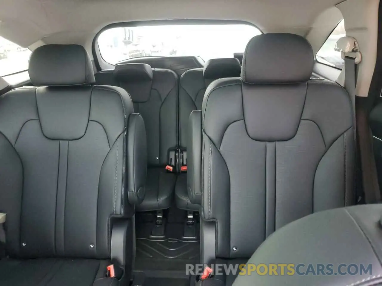 10 Фотография поврежденного автомобиля KNDRHDJG4S5324724 KIA SORENTO 2025