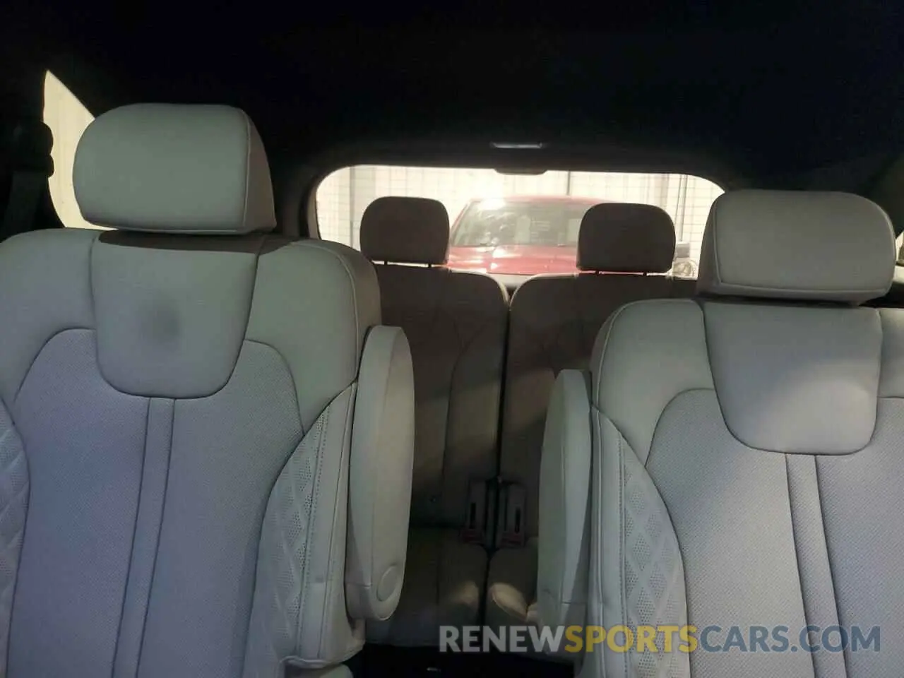10 Photograph of a damaged car KNDRKDJG7S5318160 KIA SORENTO 2025