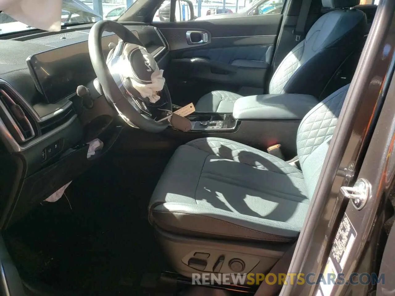 7 Photograph of a damaged car KNDRKDJG9S5287090 KIA SORENTO 2025