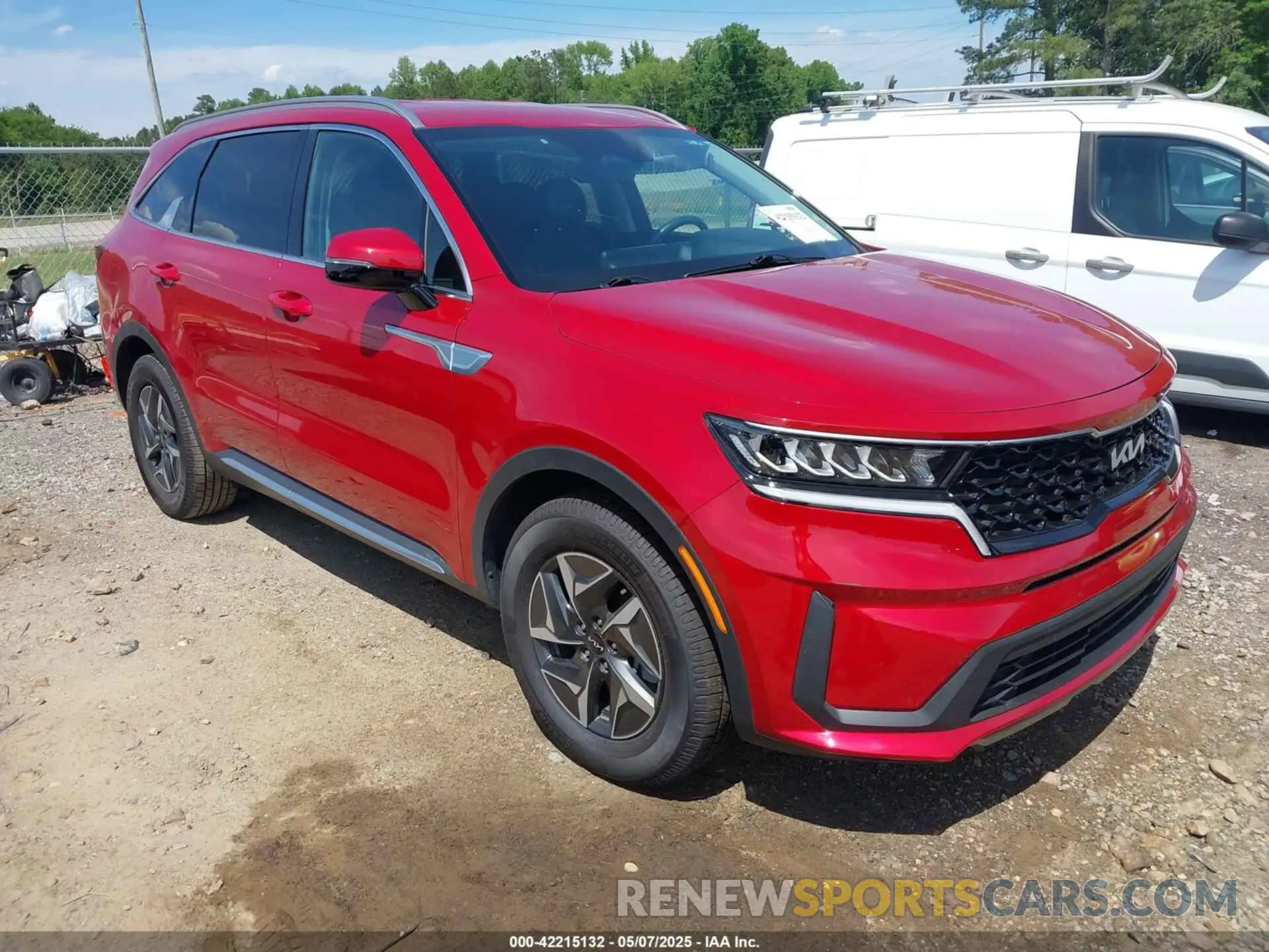 1 Photograph of a damaged car KNDRG4LG0N5113069 KIA SORENTO HYBRID 2022