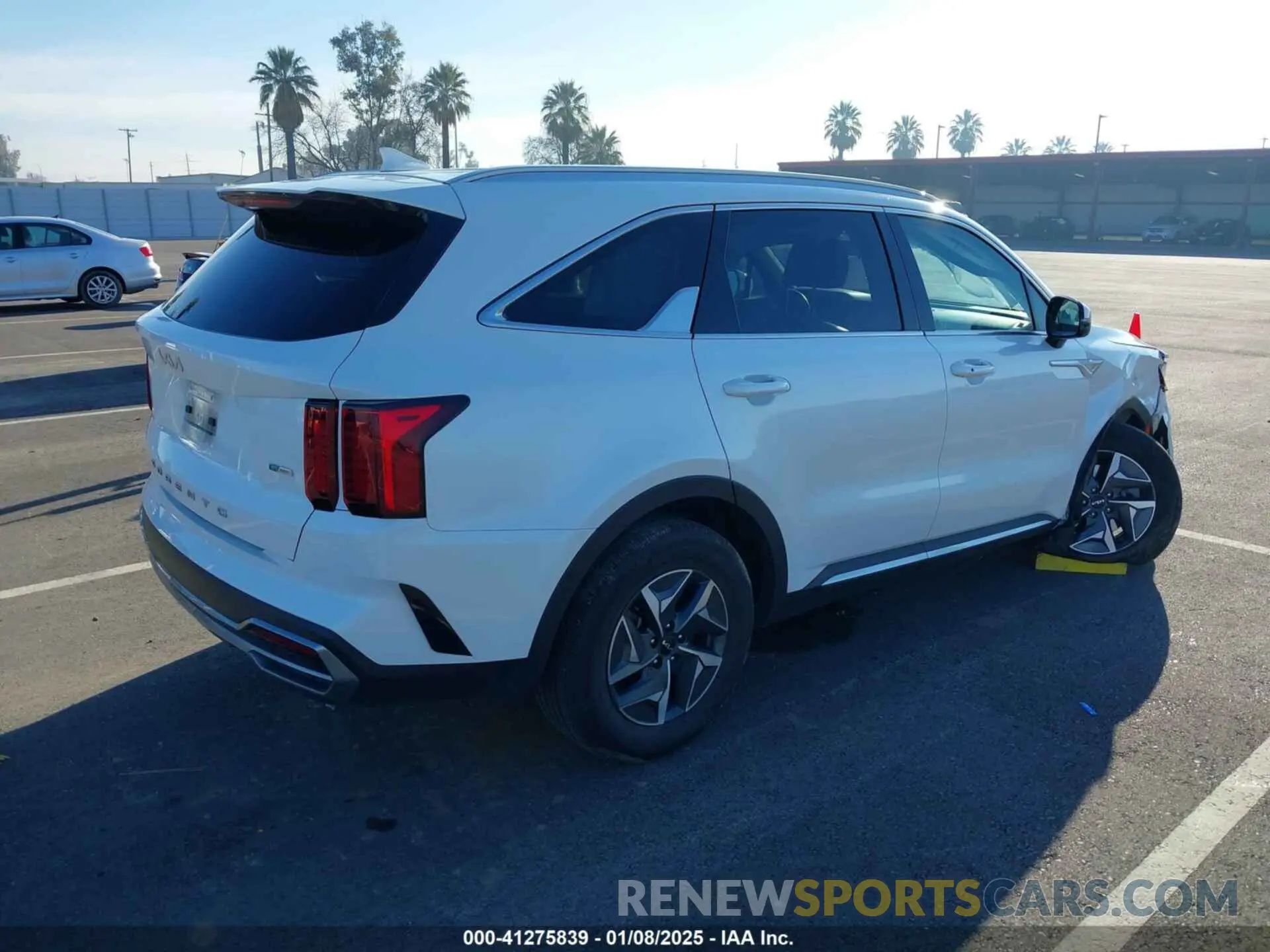 4 Фотография поврежденного автомобиля KNDRG4LG2N5086909 KIA SORENTO HYBRID 2022