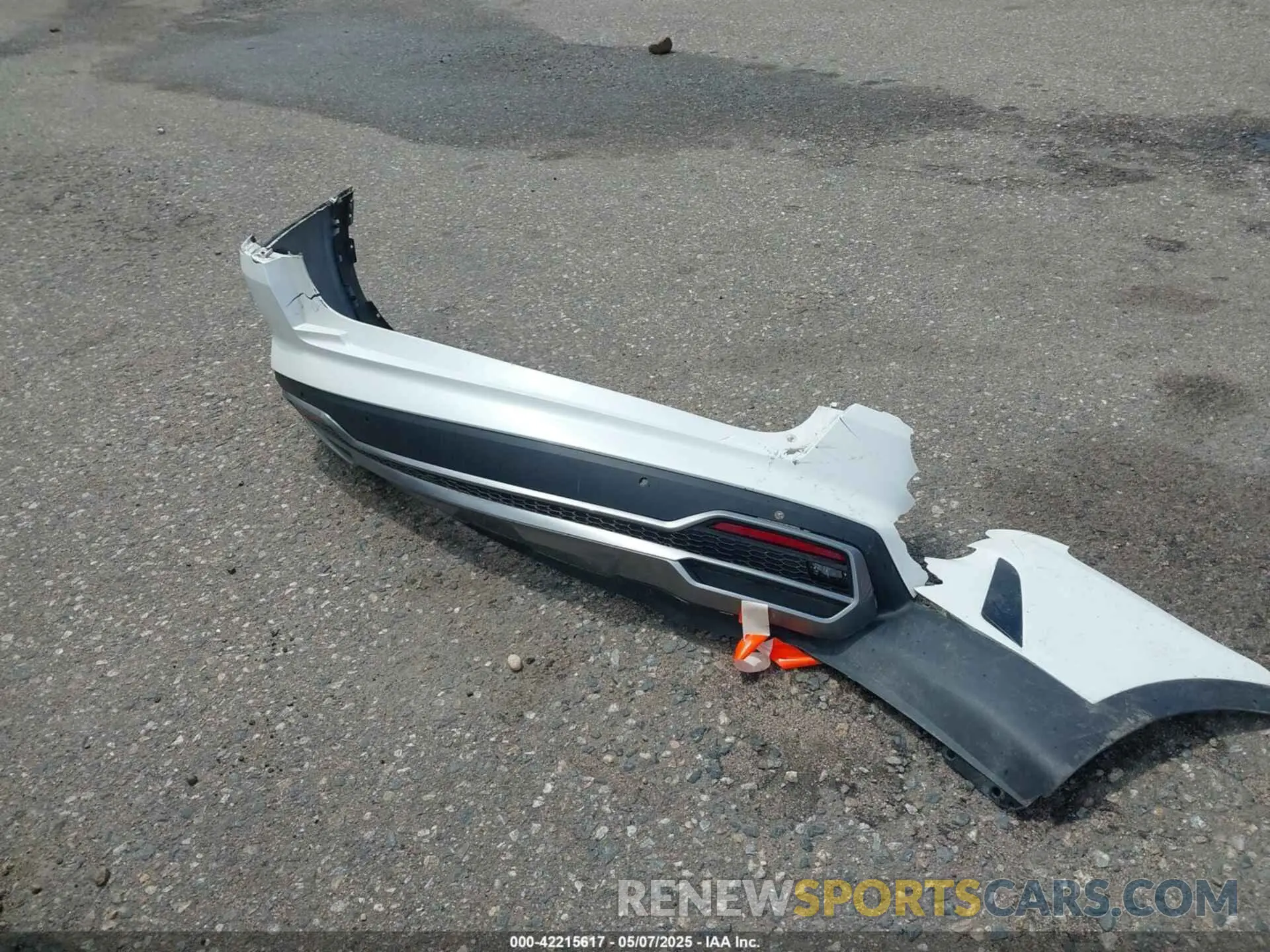 12 Photograph of a damaged car KNDRG4LG5N5085415 KIA SORENTO HYBRID 2022