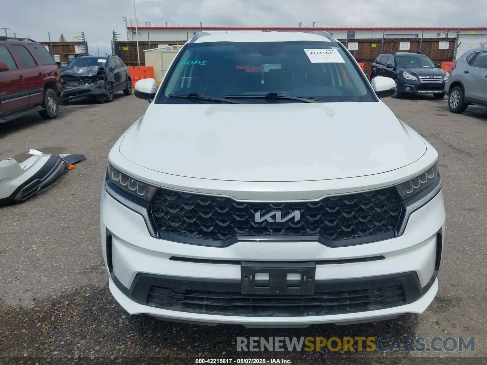 13 Photograph of a damaged car KNDRG4LG5N5085415 KIA SORENTO HYBRID 2022