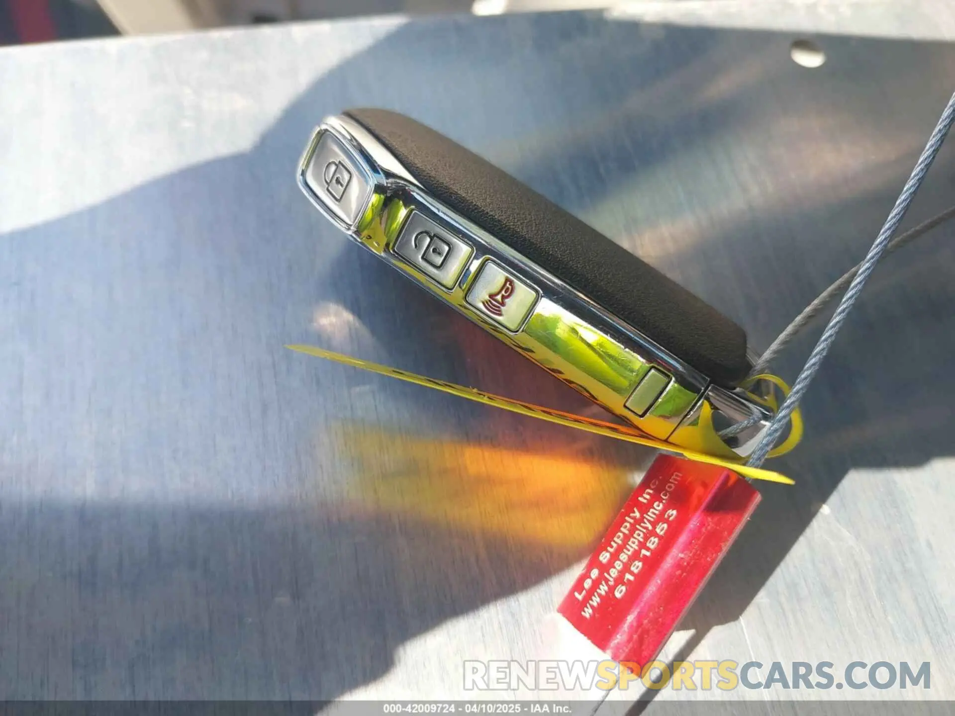 11 Photograph of a damaged car KNDRG4LG5N5092820 KIA SORENTO HYBRID 2022