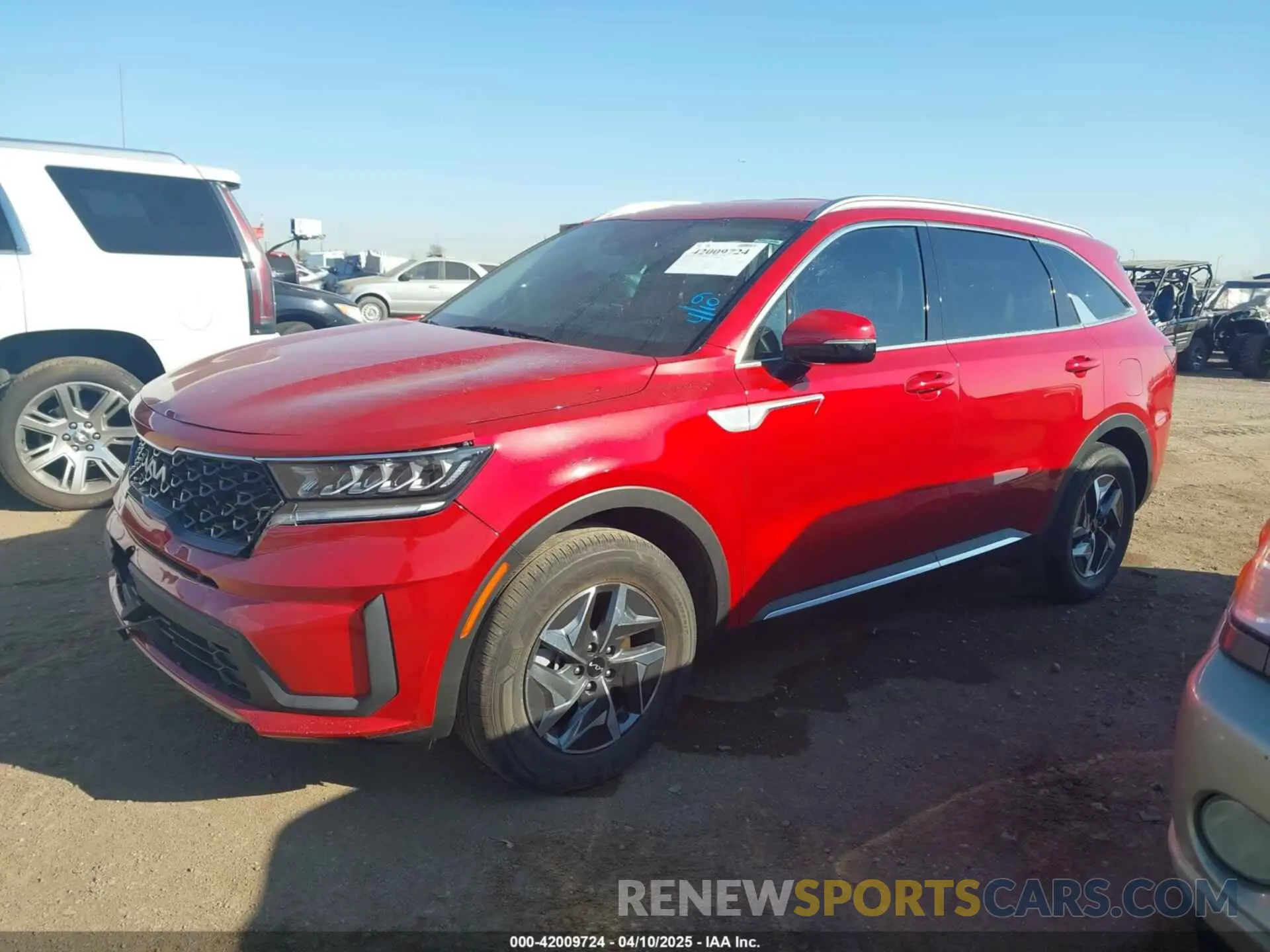 2 Photograph of a damaged car KNDRG4LG5N5092820 KIA SORENTO HYBRID 2022