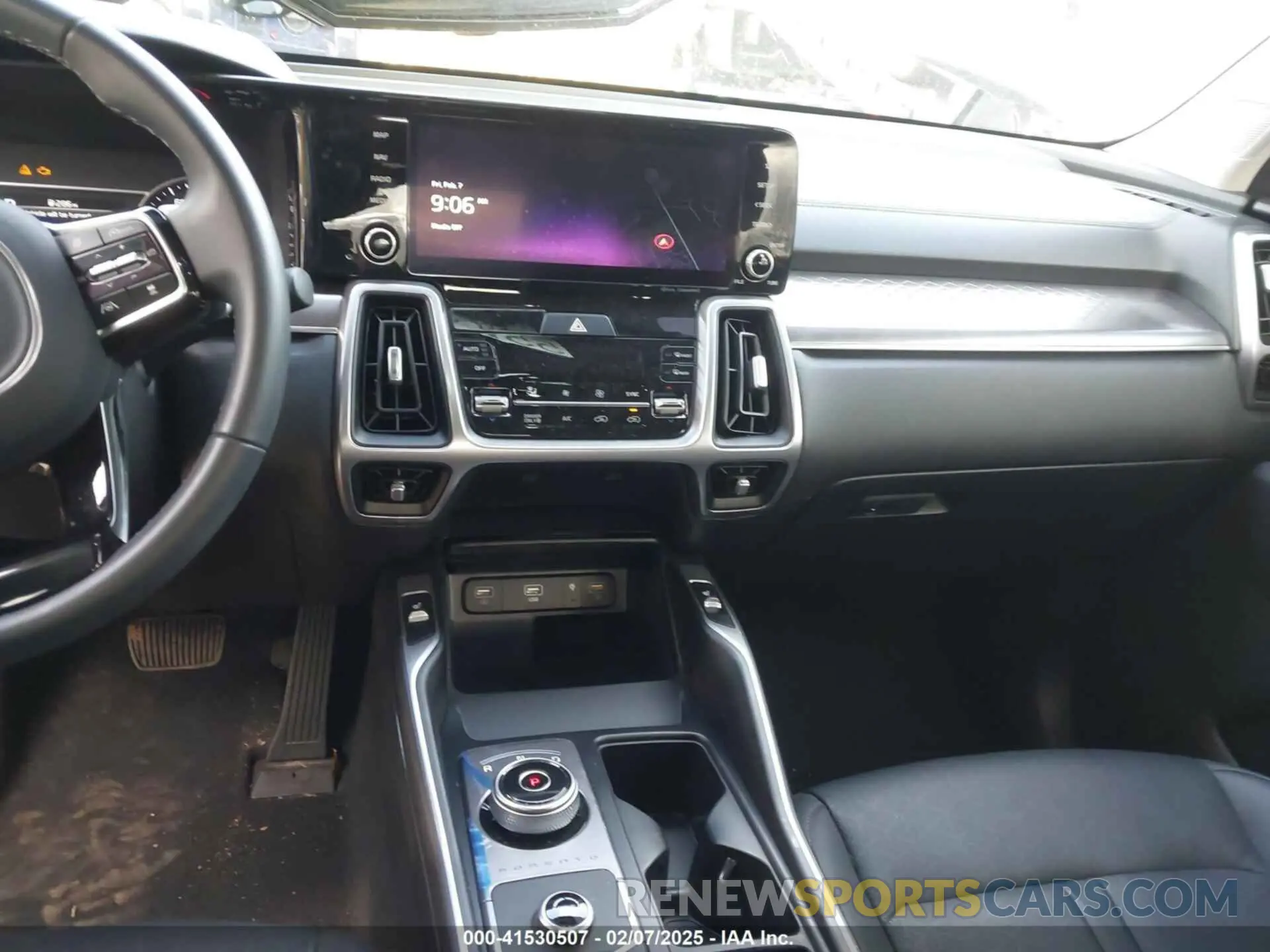 22 Photograph of a damaged car KNDRH4LG2P5173421 KIA SORENTO HYBRID 2023