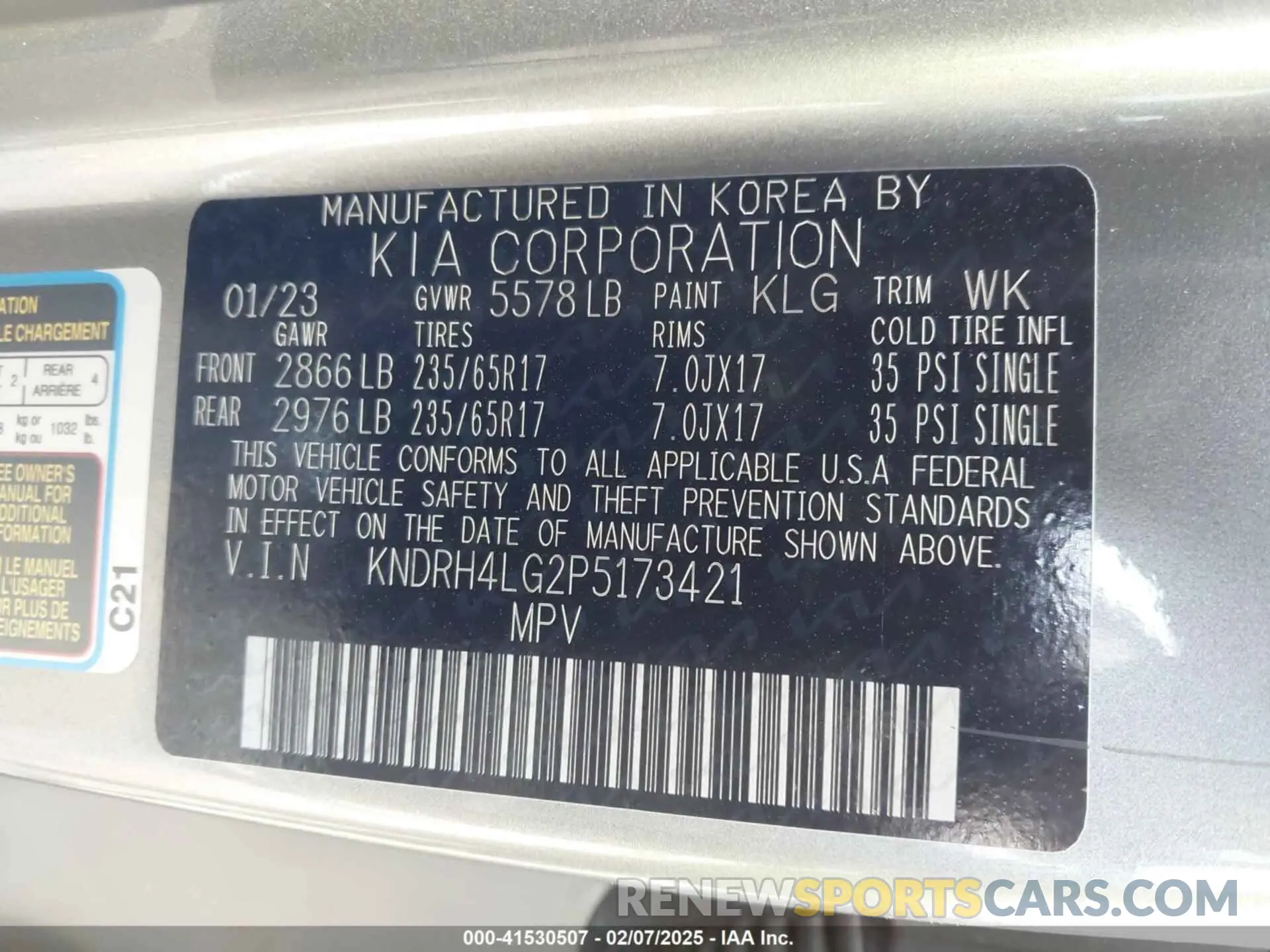 9 Photograph of a damaged car KNDRH4LG2P5173421 KIA SORENTO HYBRID 2023