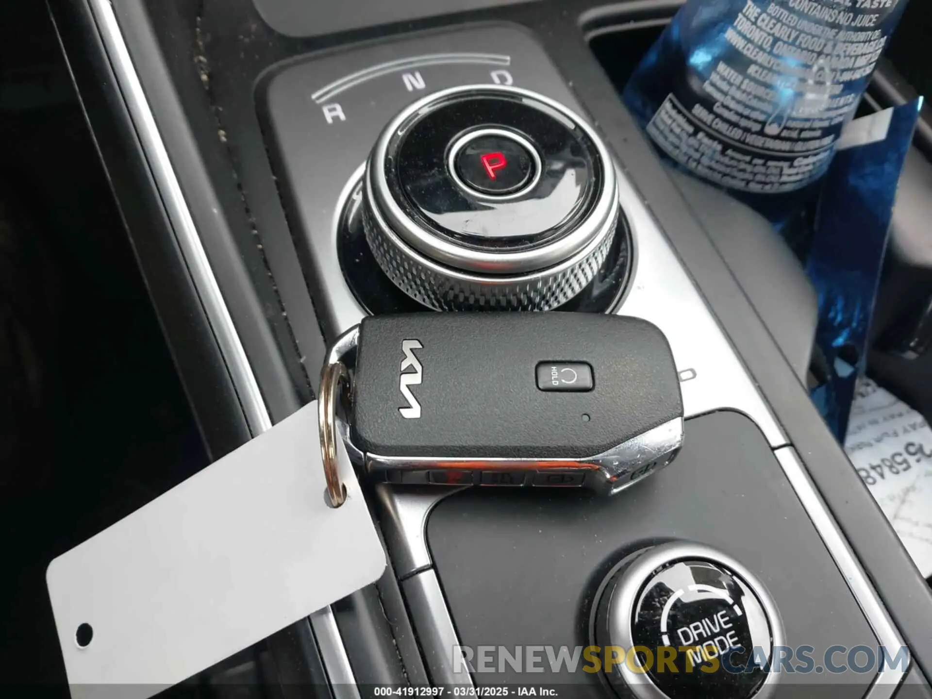 11 Photograph of a damaged car KNDRH4LG5P5198328 KIA SORENTO HYBRID 2023