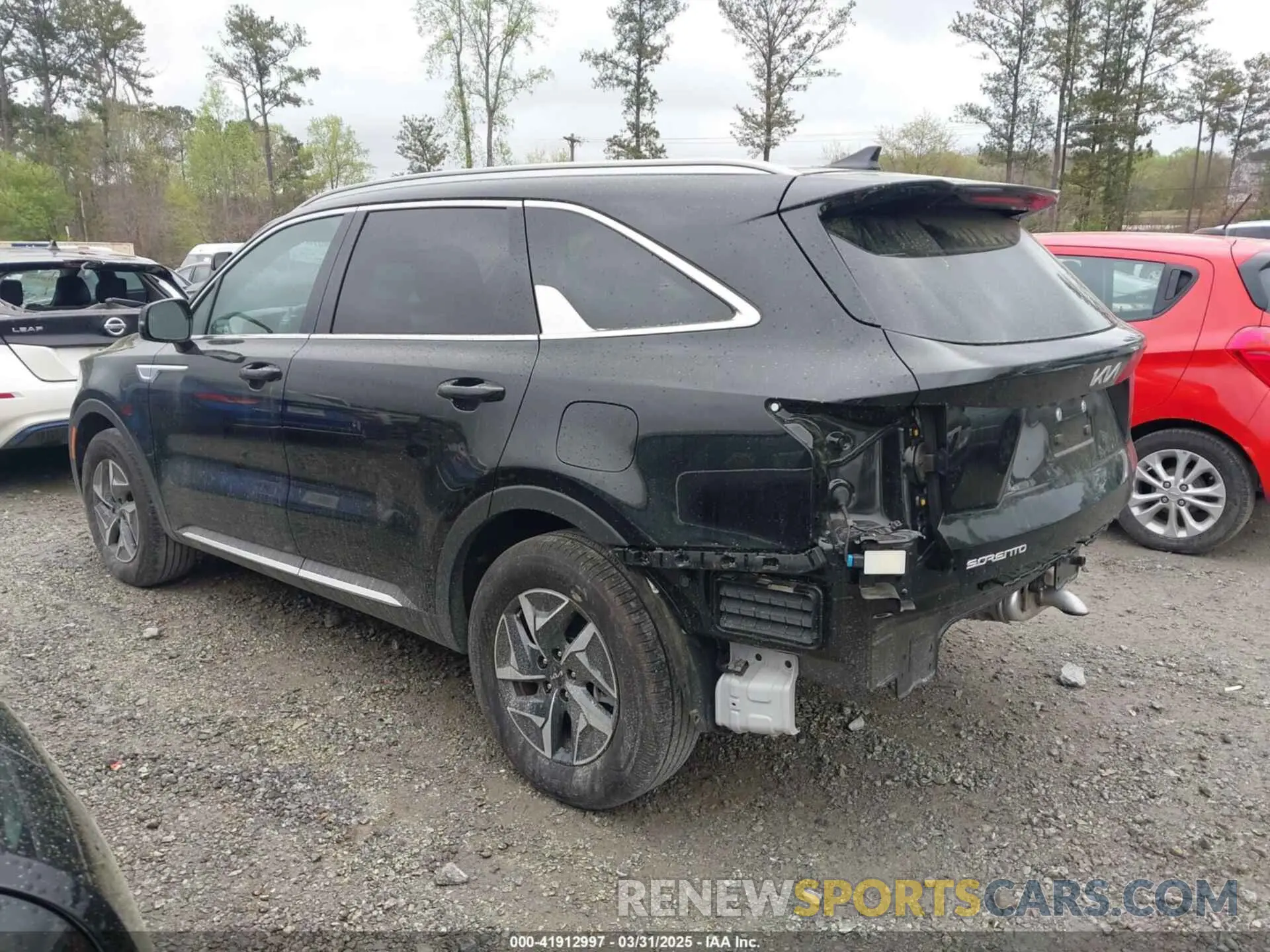 14 Photograph of a damaged car KNDRH4LG5P5198328 KIA SORENTO HYBRID 2023