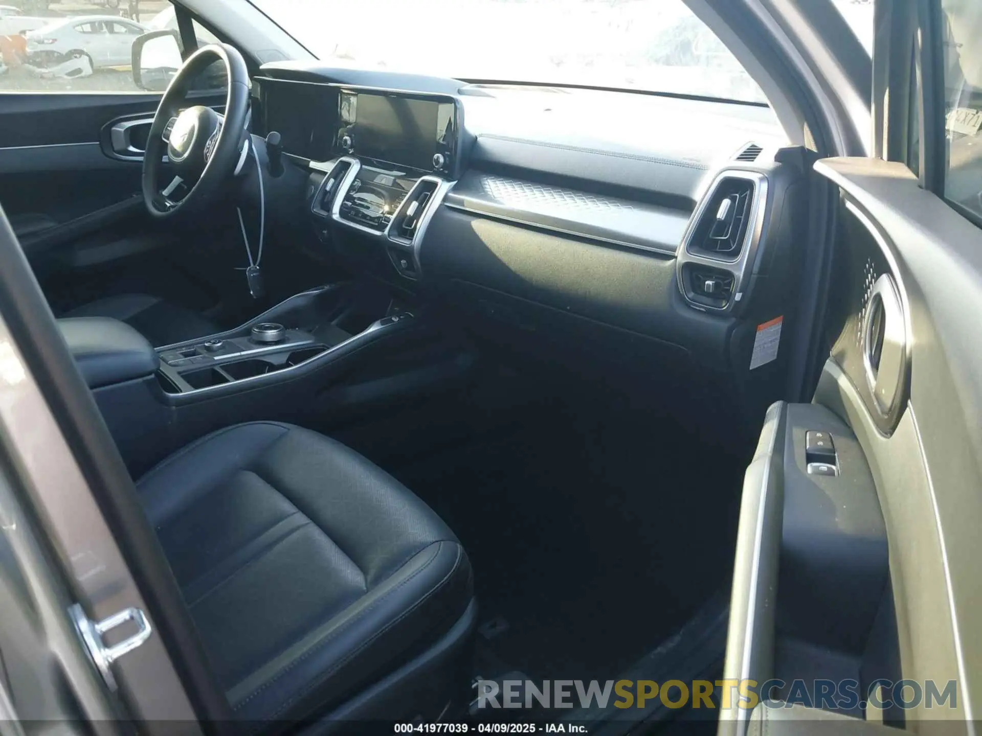 5 Фотография поврежденного автомобиля KNDRH4LG6P5184194 KIA SORENTO HYBRID 2023