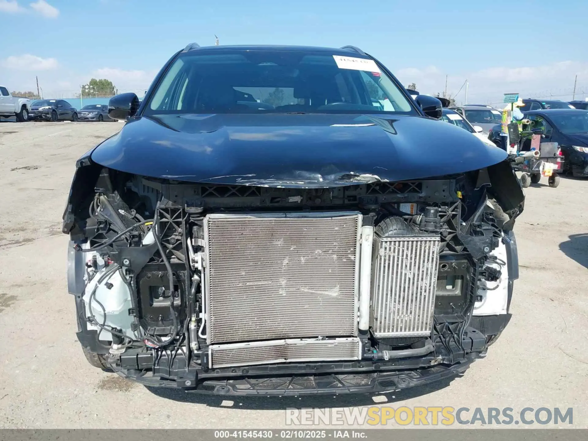 13 Photograph of a damaged car KNDRHDLG4P5193721 KIA SORENTO HYBRID 2023