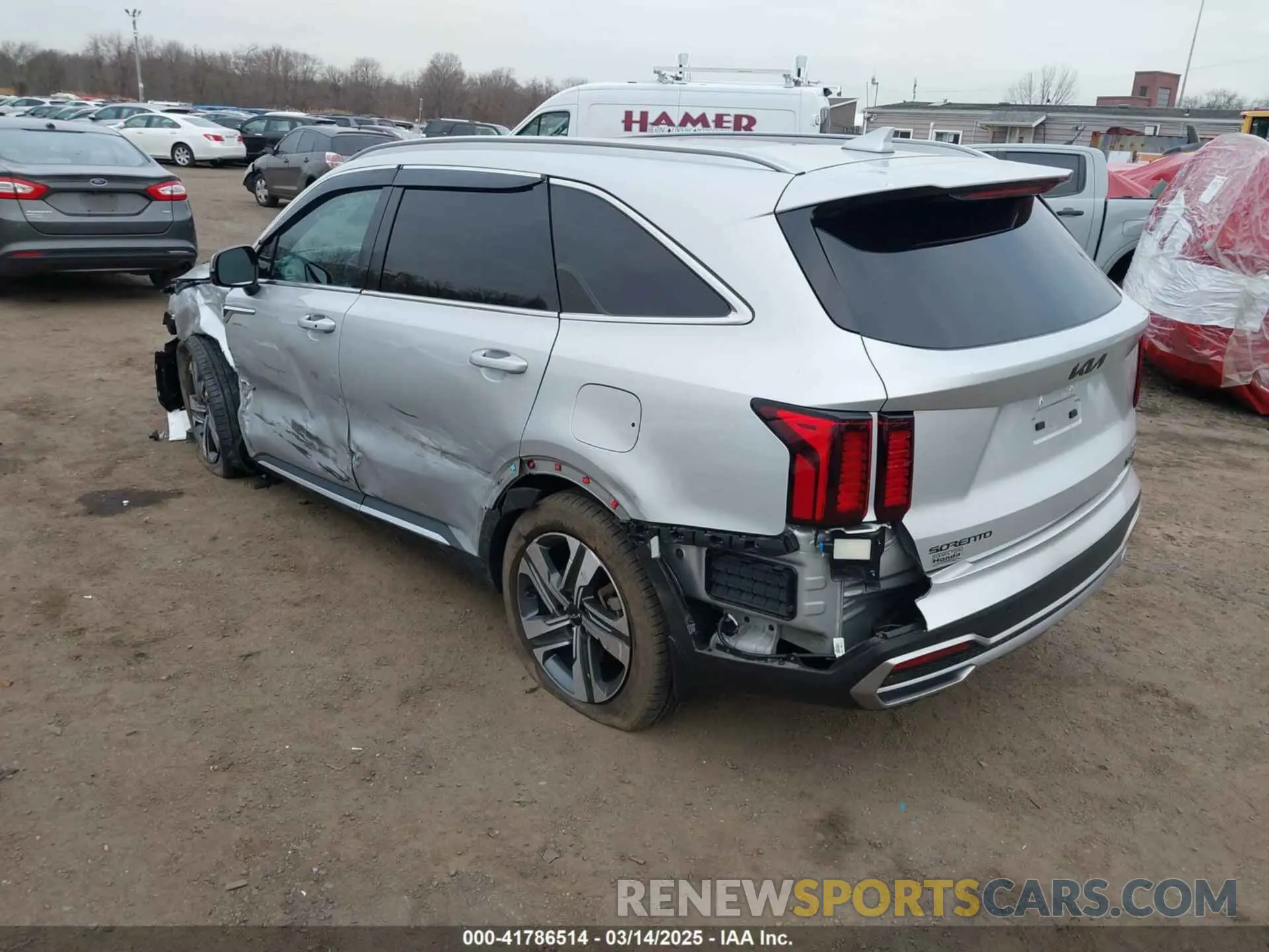 3 Photograph of a damaged car KNDRHDLG6P5131155 KIA SORENTO HYBRID 2023