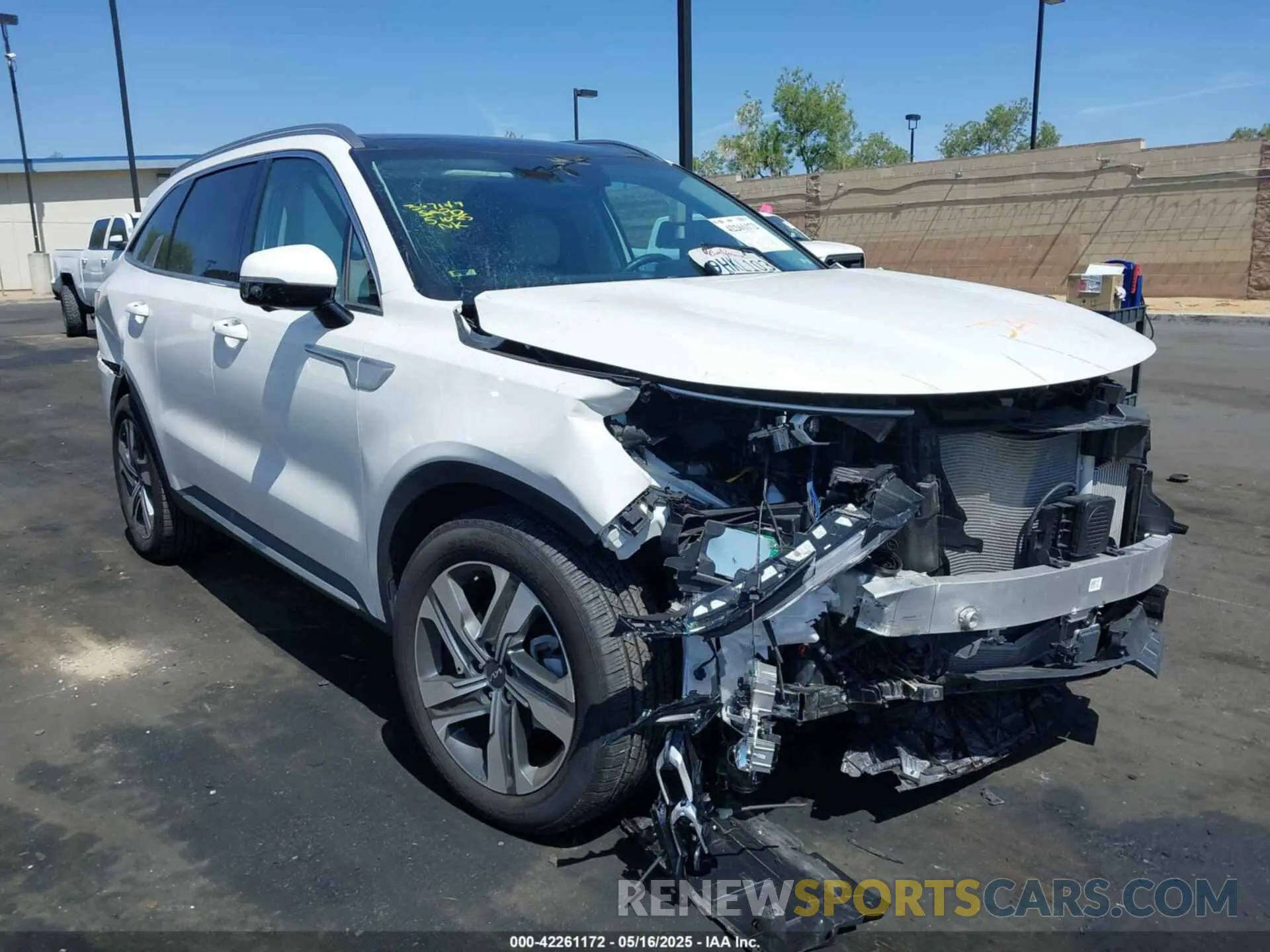 1 Photograph of a damaged car KNDRKDLG0P5208250 KIA SORENTO HYBRID 2023