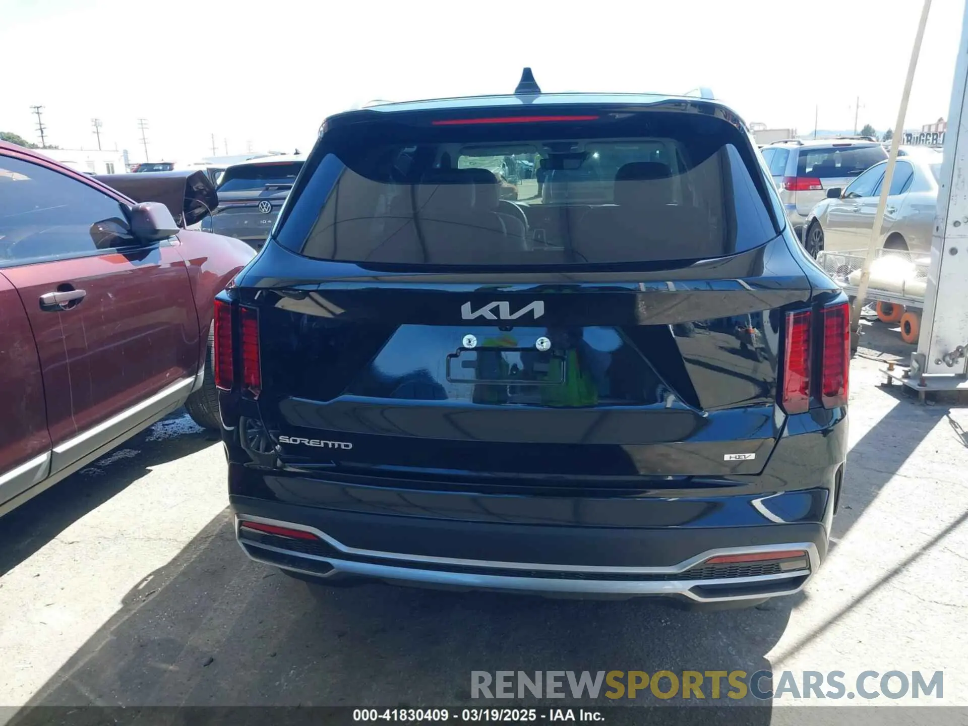 15 Фотография поврежденного автомобиля KNDRHDLG1R5235846 KIA SORENTO HYBRID 2024