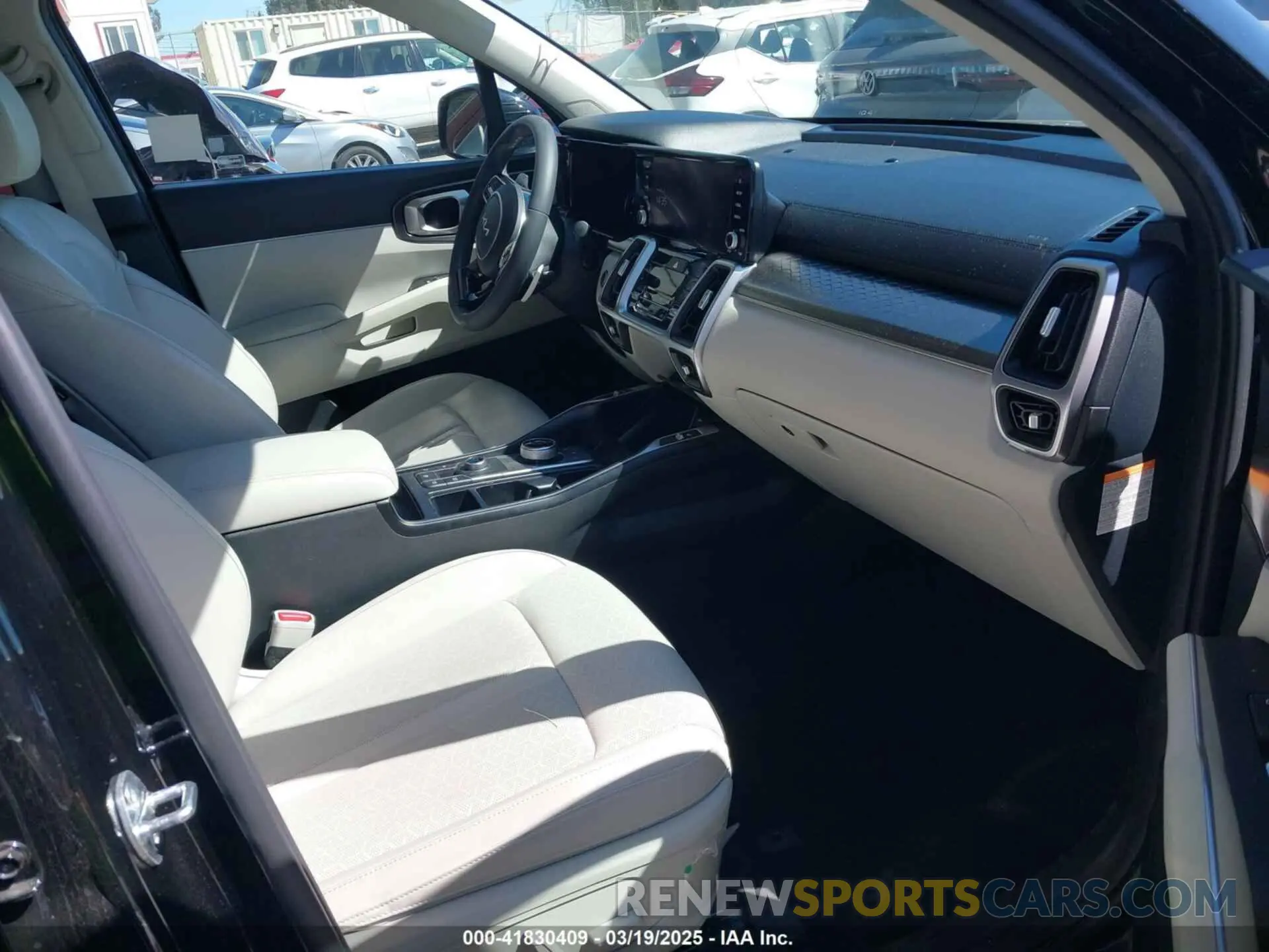 5 Фотография поврежденного автомобиля KNDRHDLG1R5235846 KIA SORENTO HYBRID 2024