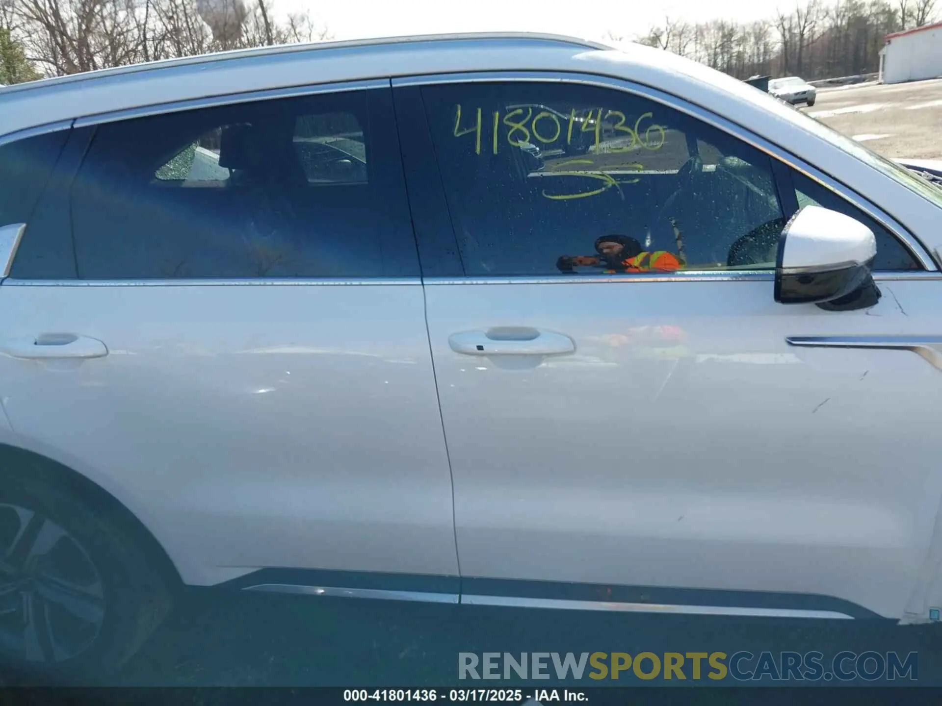 13 Фотография поврежденного автомобиля KNDRHDLG5R5259177 KIA SORENTO HYBRID 2024