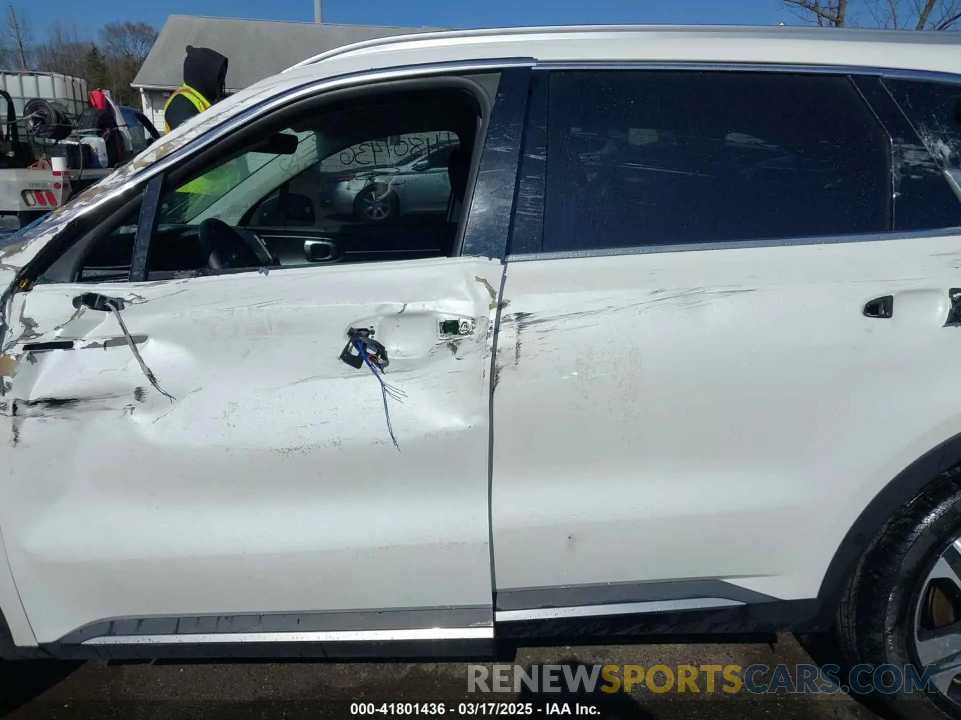 14 Фотография поврежденного автомобиля KNDRHDLG5R5259177 KIA SORENTO HYBRID 2024