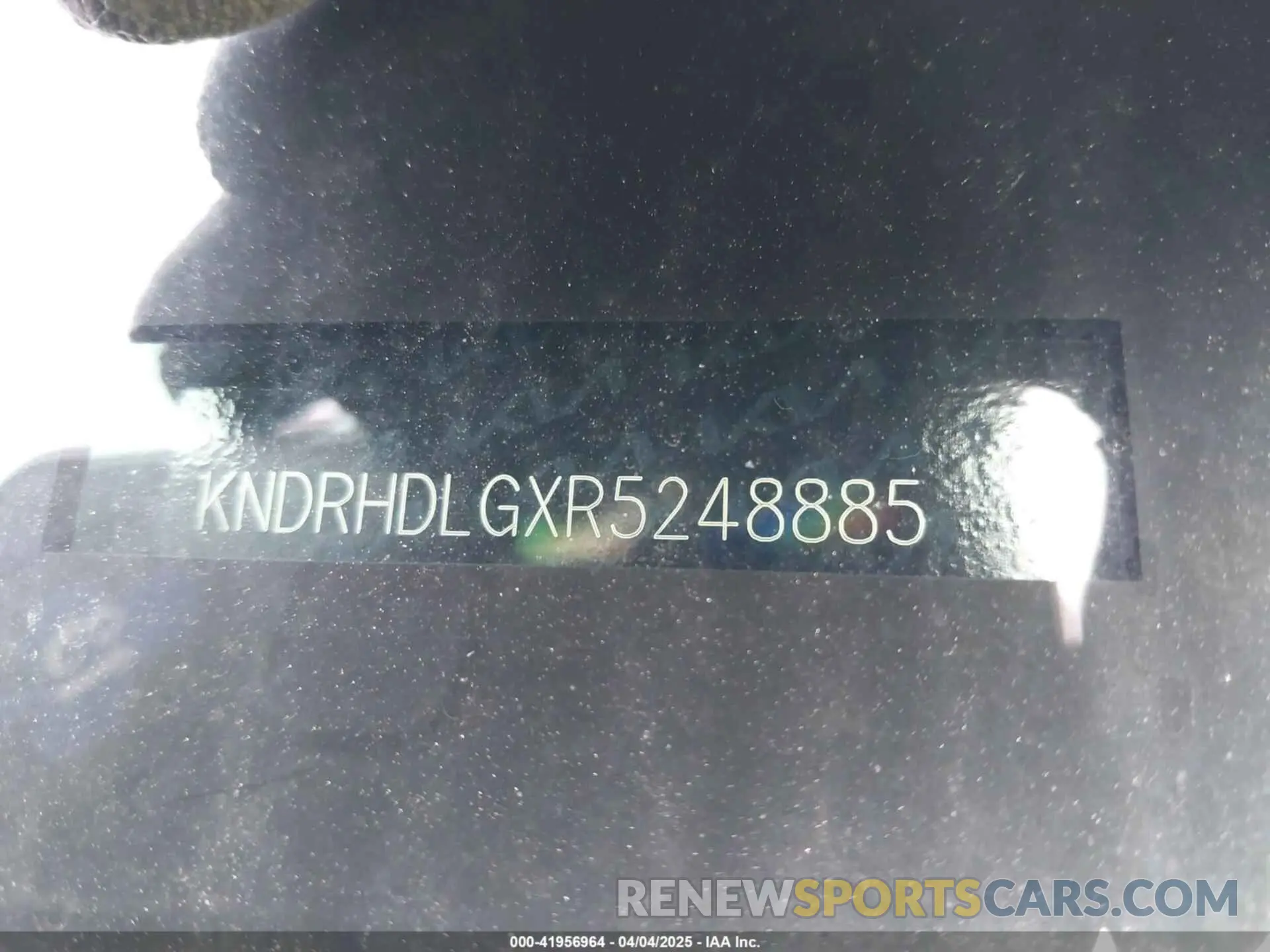 17 Фотография поврежденного автомобиля KNDRHDLGXR5248885 KIA SORENTO HYBRID 2024
