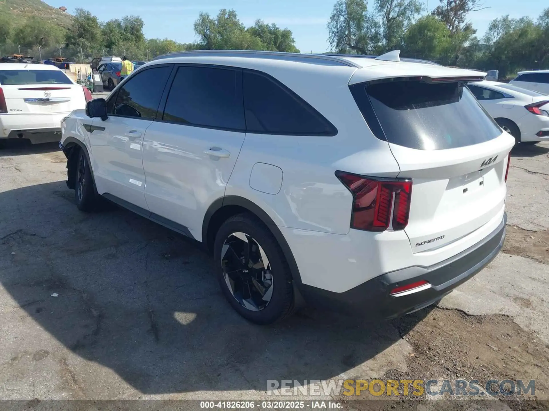 3 Фотография поврежденного автомобиля KNDRKDJG2S5352409 KIA SORENTO HYBRID 2025