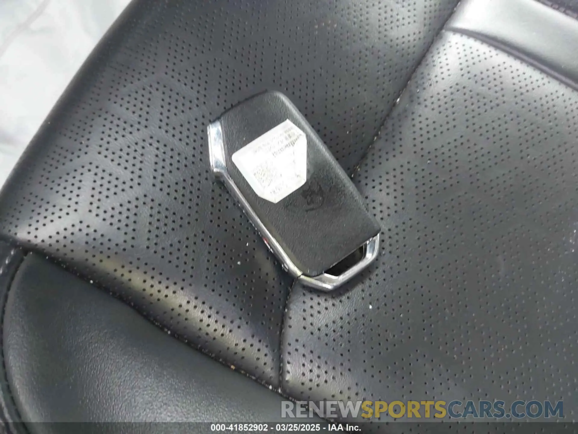 11 Фотография поврежденного автомобиля KNDRJDLH6N5113698 KIA SORENTO PLUG-IN HYBRID 2022