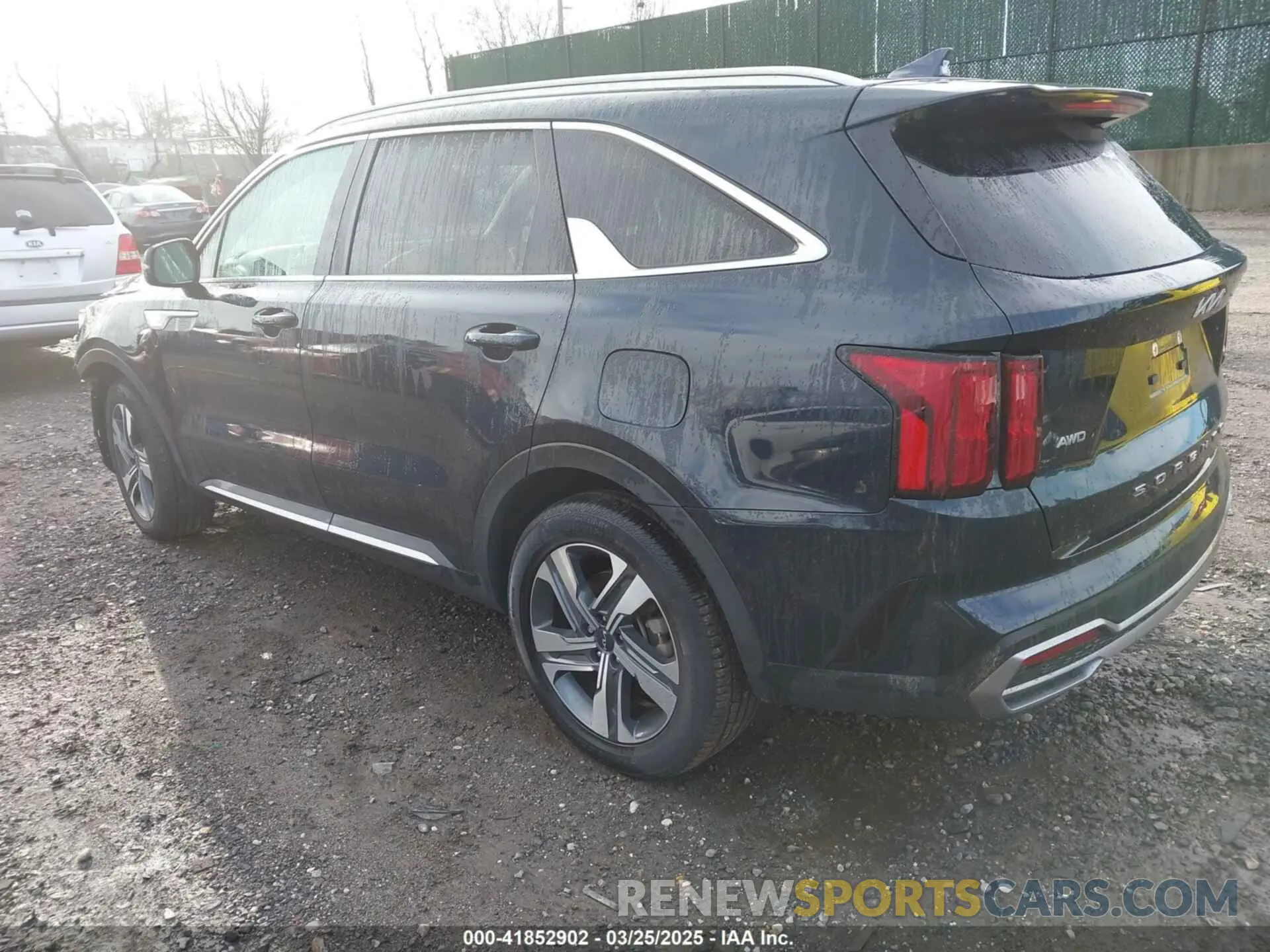 3 Фотография поврежденного автомобиля KNDRJDLH6N5113698 KIA SORENTO PLUG-IN HYBRID 2022
