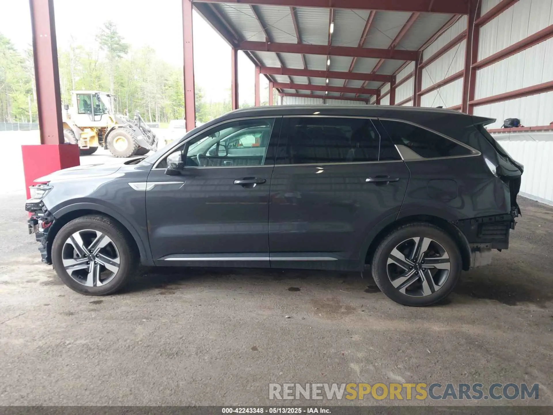 14 Photograph of a damaged car KNDRJDLH7N5119221 KIA SORENTO PLUG-IN HYBRID 2022
