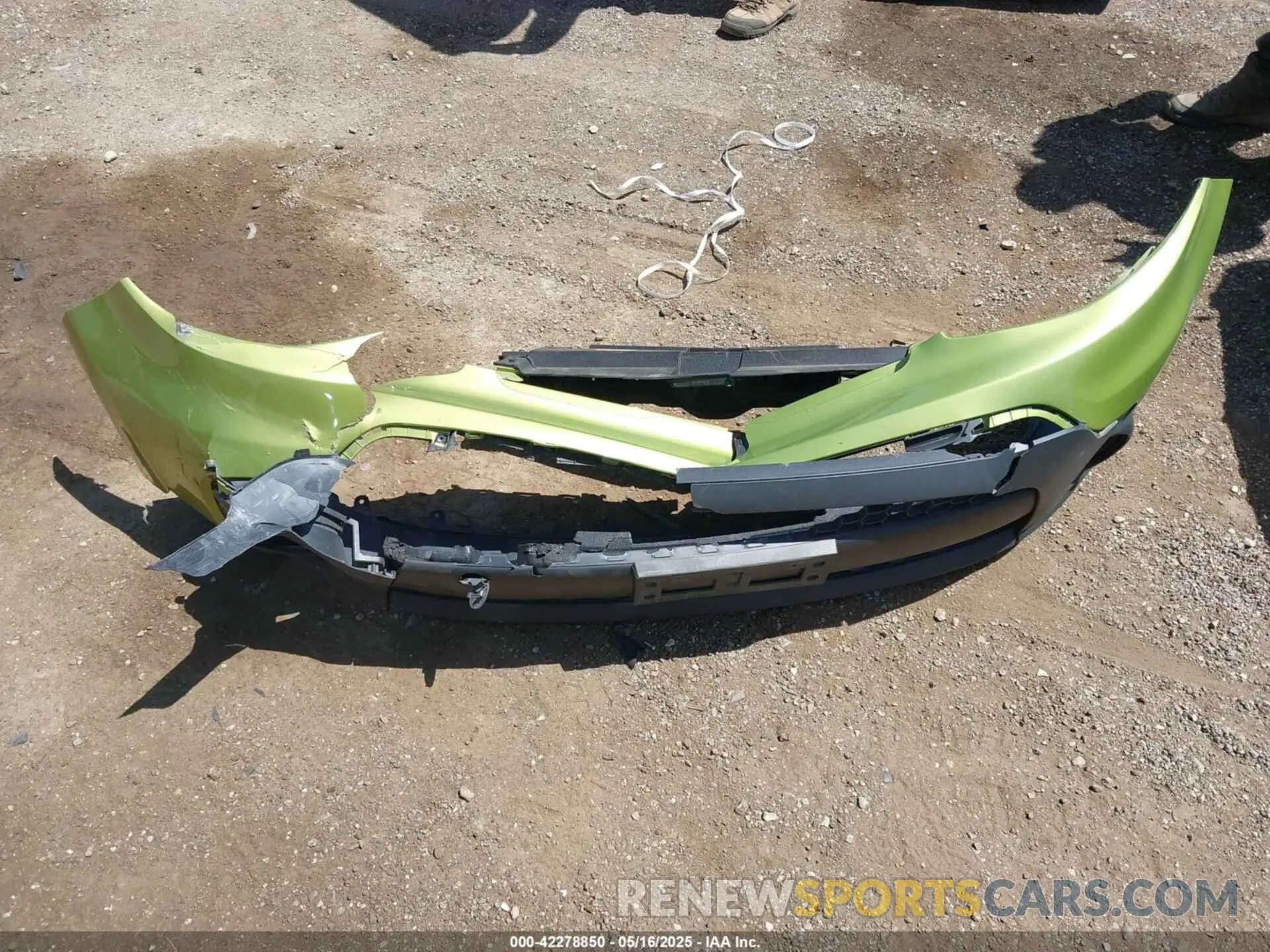 12 Photograph of a damaged car KNDJN2A20K7916141 KIA SOUL 2019