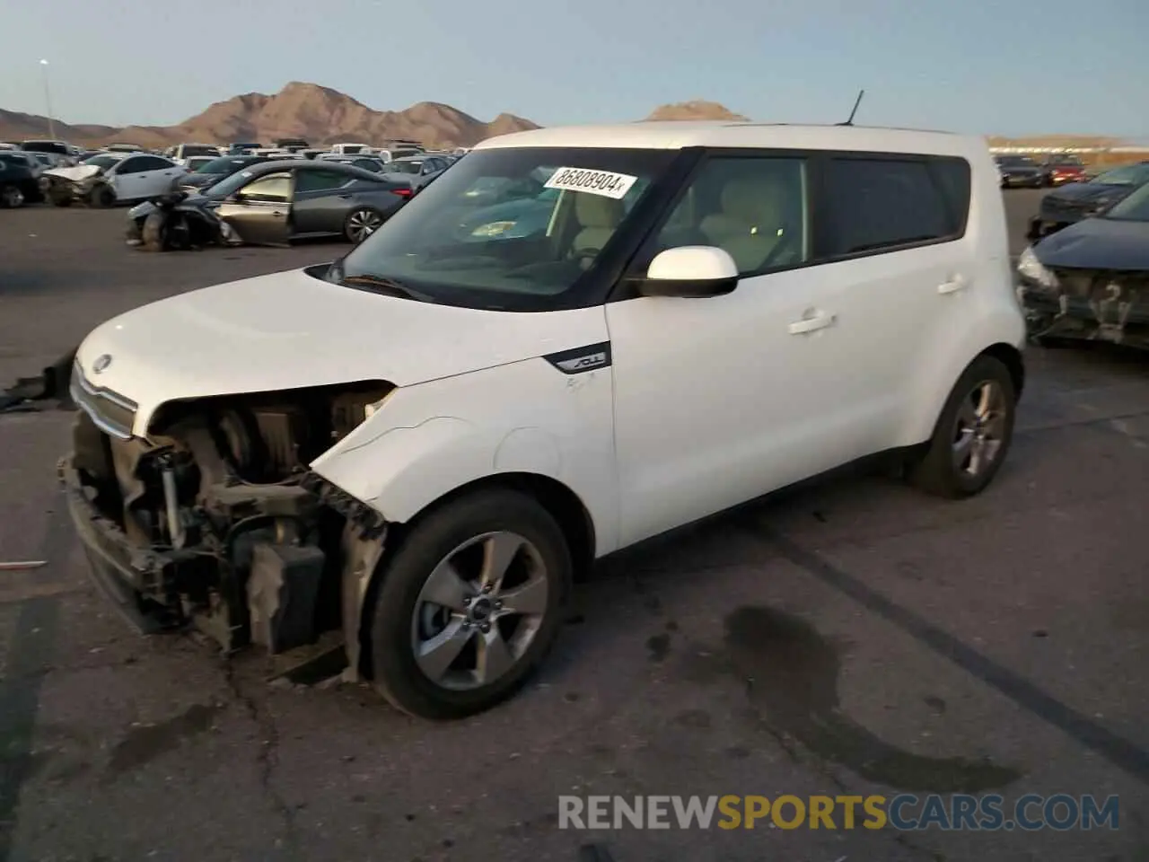 1 Фотография поврежденного автомобиля KNDJN2A21K7025730 KIA SOUL 2019