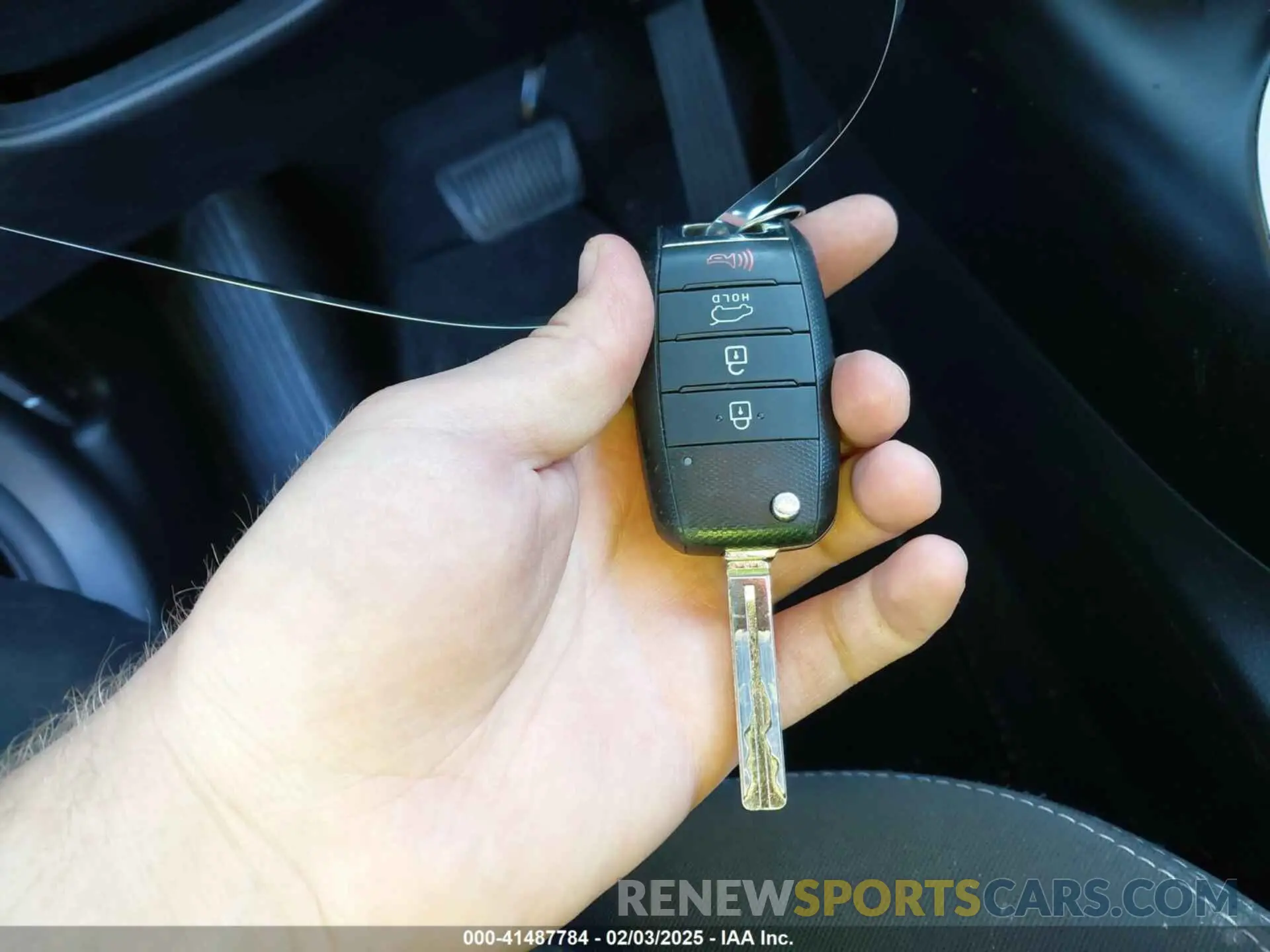 11 Фотография поврежденного автомобиля KNDJN2A22K7007849 KIA SOUL 2019