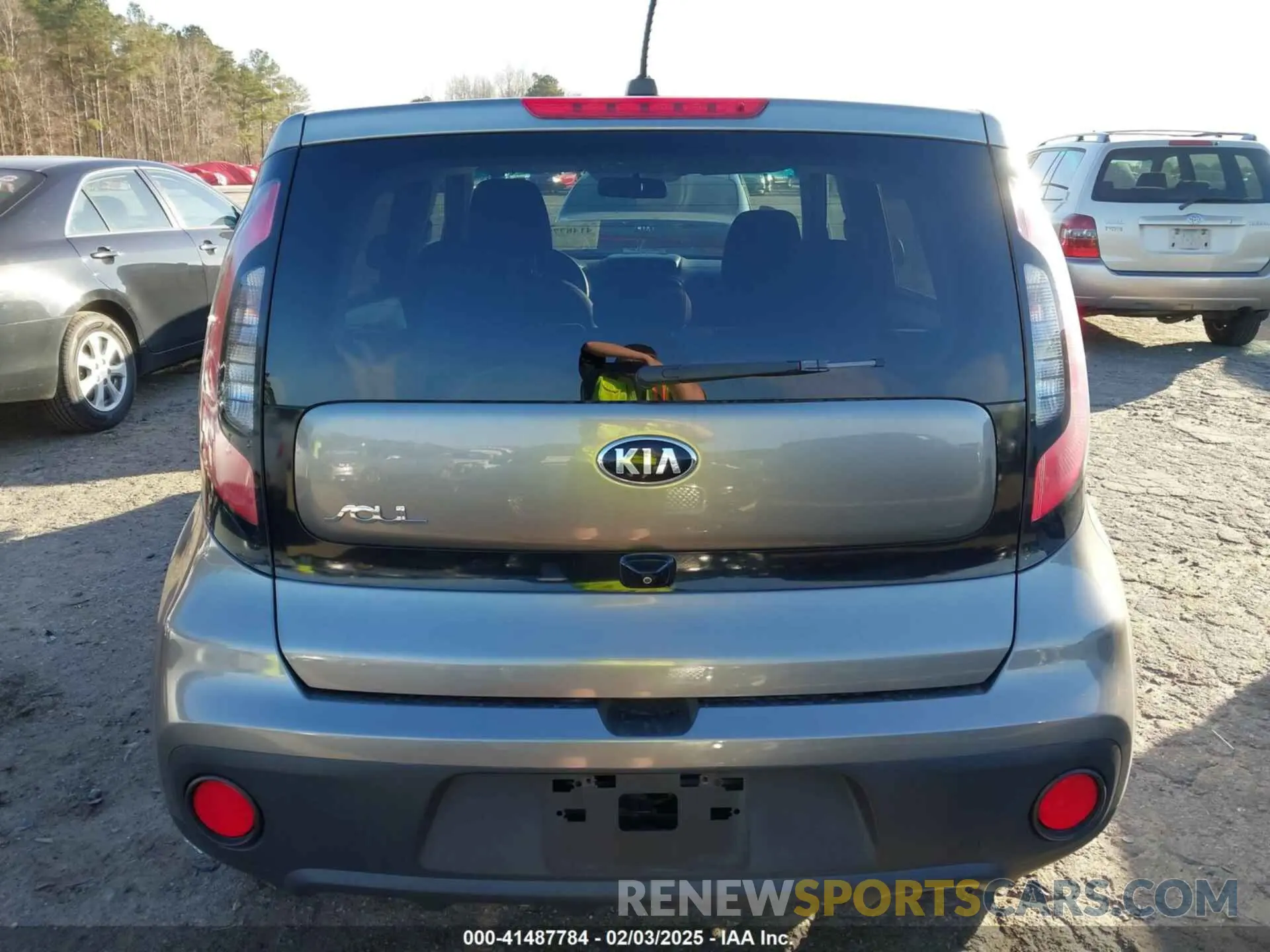 16 Фотография поврежденного автомобиля KNDJN2A22K7007849 KIA SOUL 2019