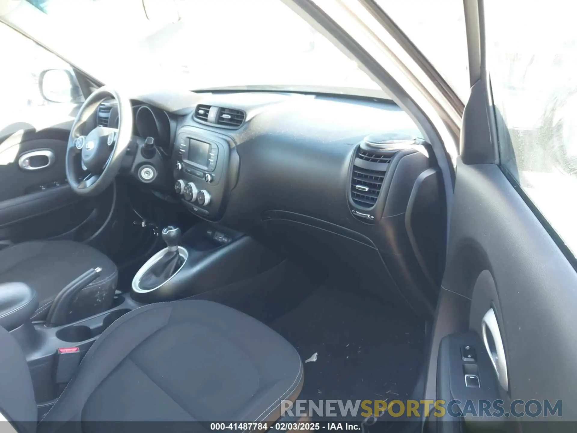 5 Фотография поврежденного автомобиля KNDJN2A22K7007849 KIA SOUL 2019