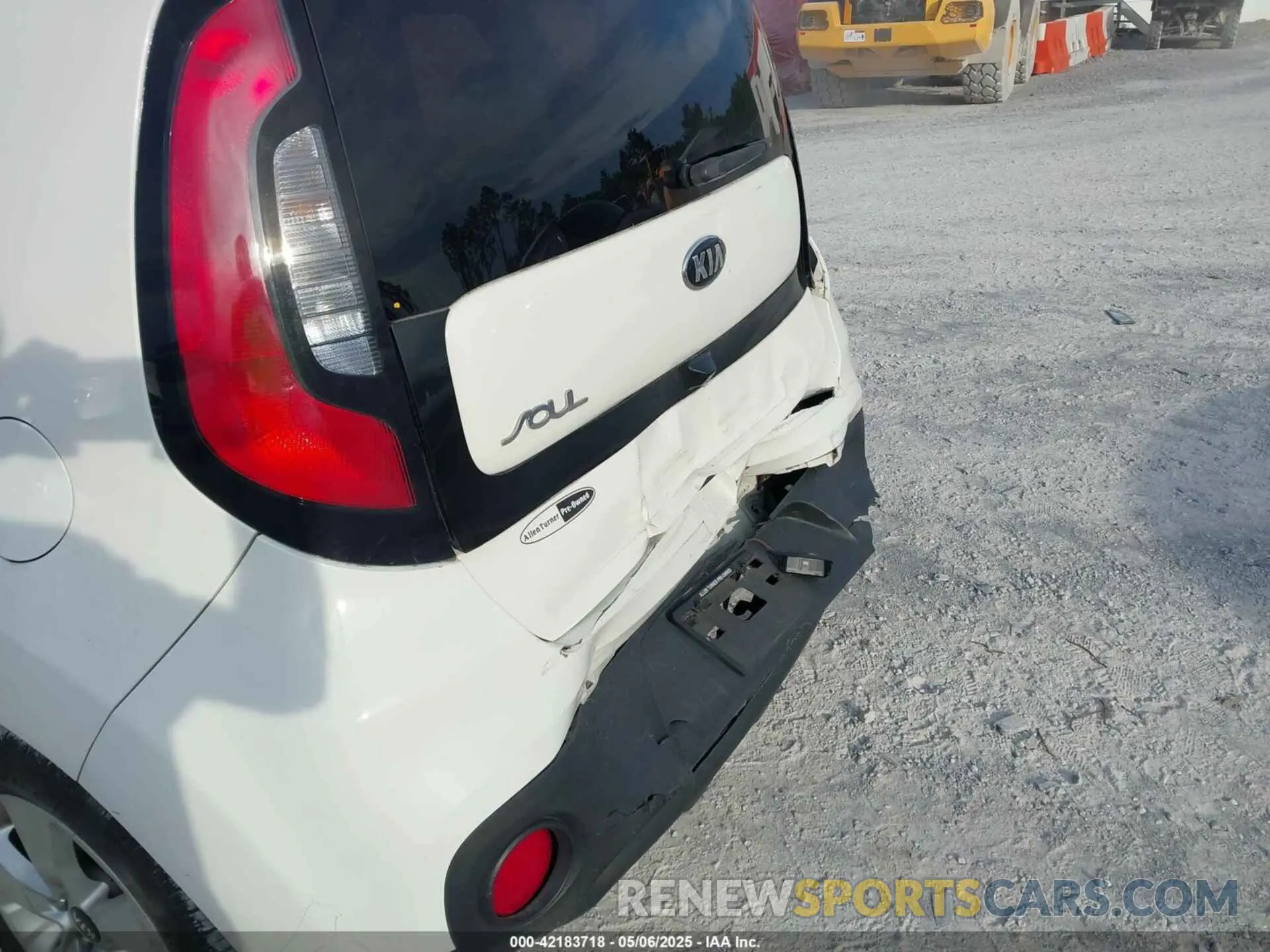 6 Фотография поврежденного автомобиля KNDJN2A22K7022769 KIA SOUL 2019