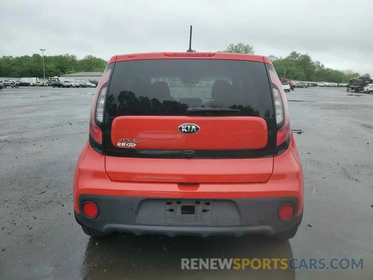 6 Фотография поврежденного автомобиля KNDJN2A22K7654493 KIA SOUL 2019