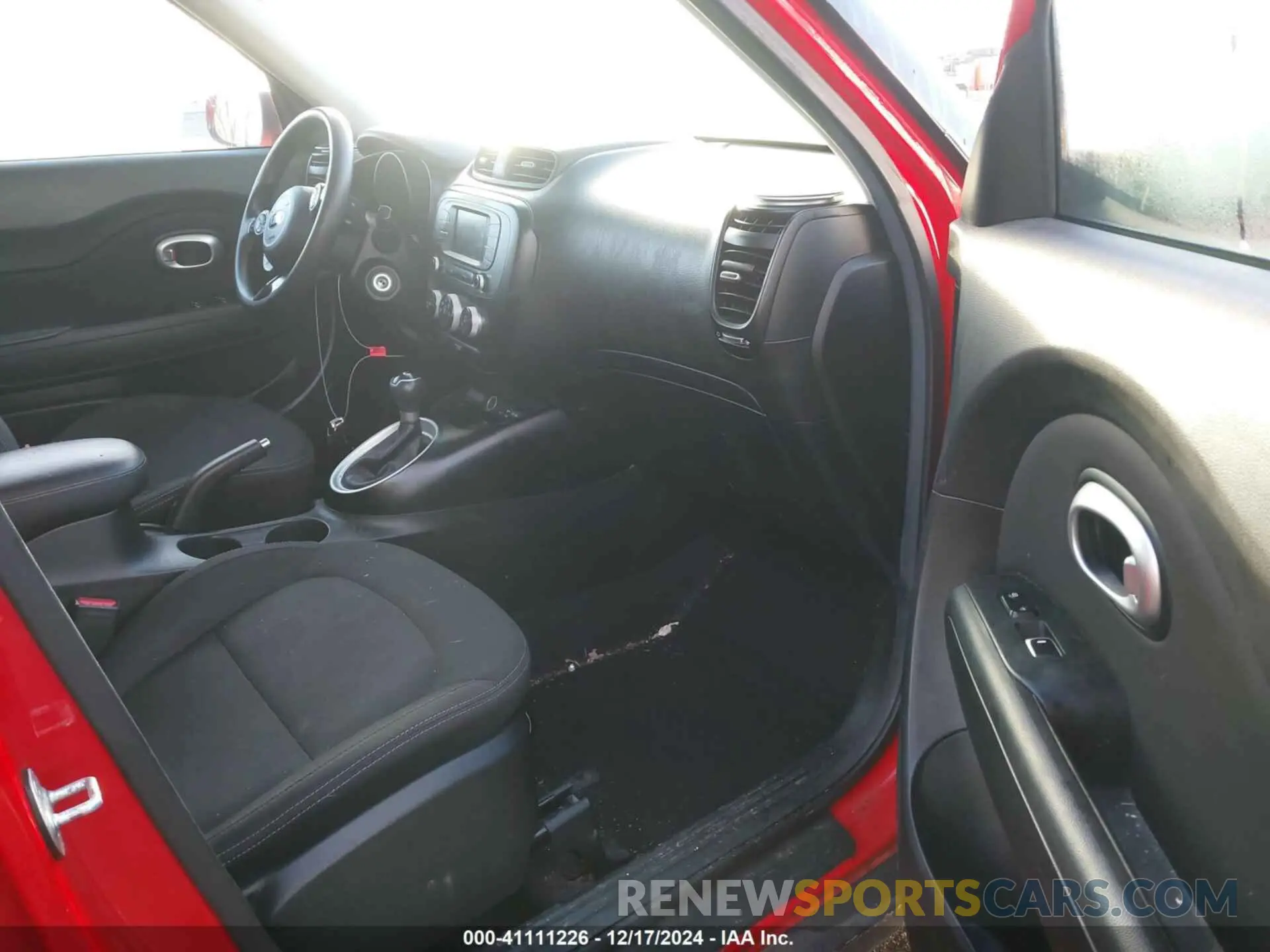 5 Фотография поврежденного автомобиля KNDJN2A23K7011246 KIA SOUL 2019