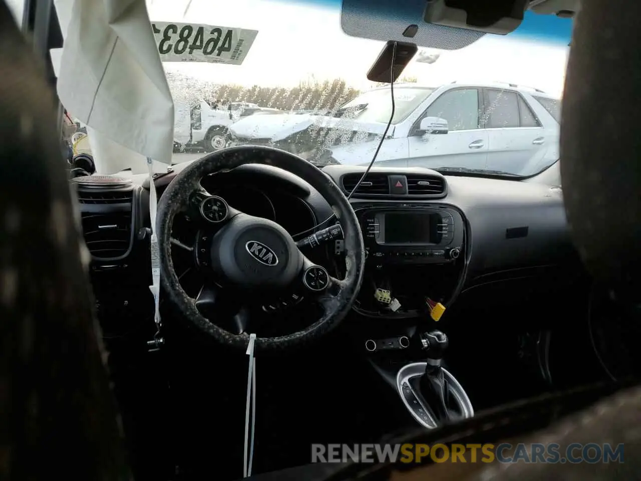 9 Photograph of a damaged car KNDJN2A23K7020707 KIA SOUL 2019