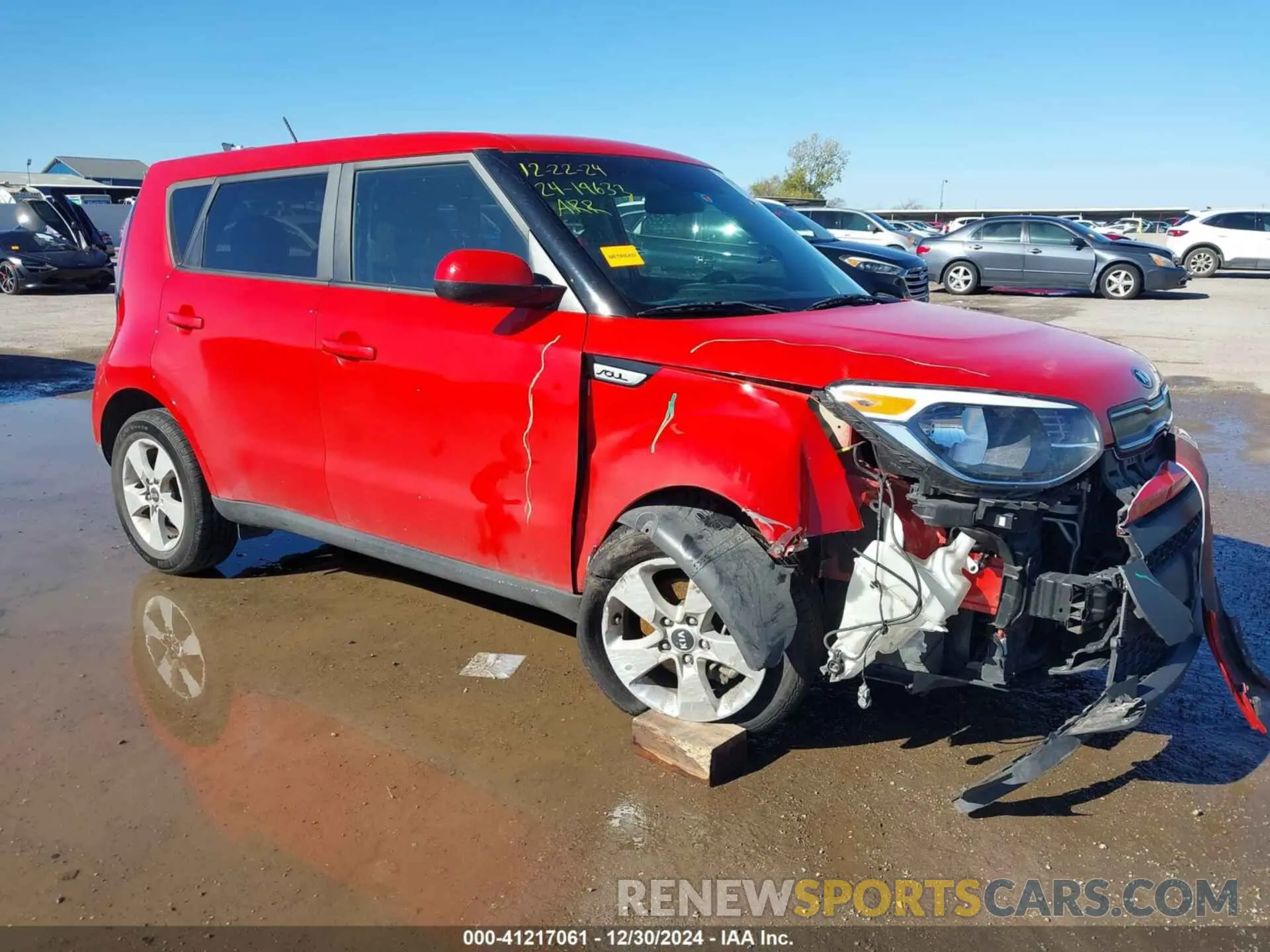 1 Photograph of a damaged car KNDJN2A23K7023266 KIA SOUL 2019