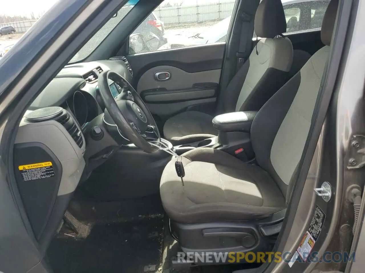 7 Photograph of a damaged car KNDJN2A23K7669990 KIA SOUL 2019