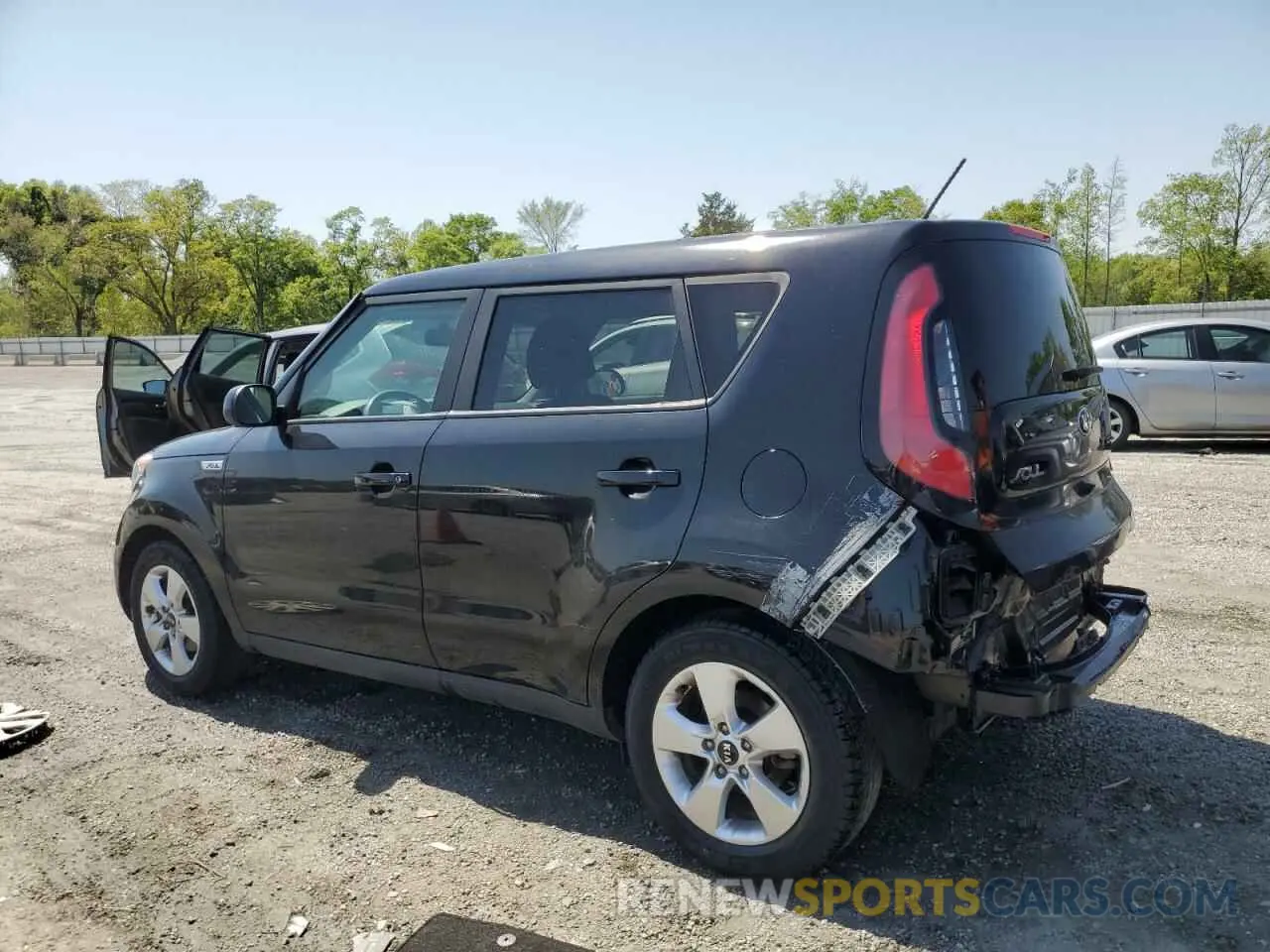 2 Photograph of a damaged car KNDJN2A23K7698566 KIA SOUL 2019