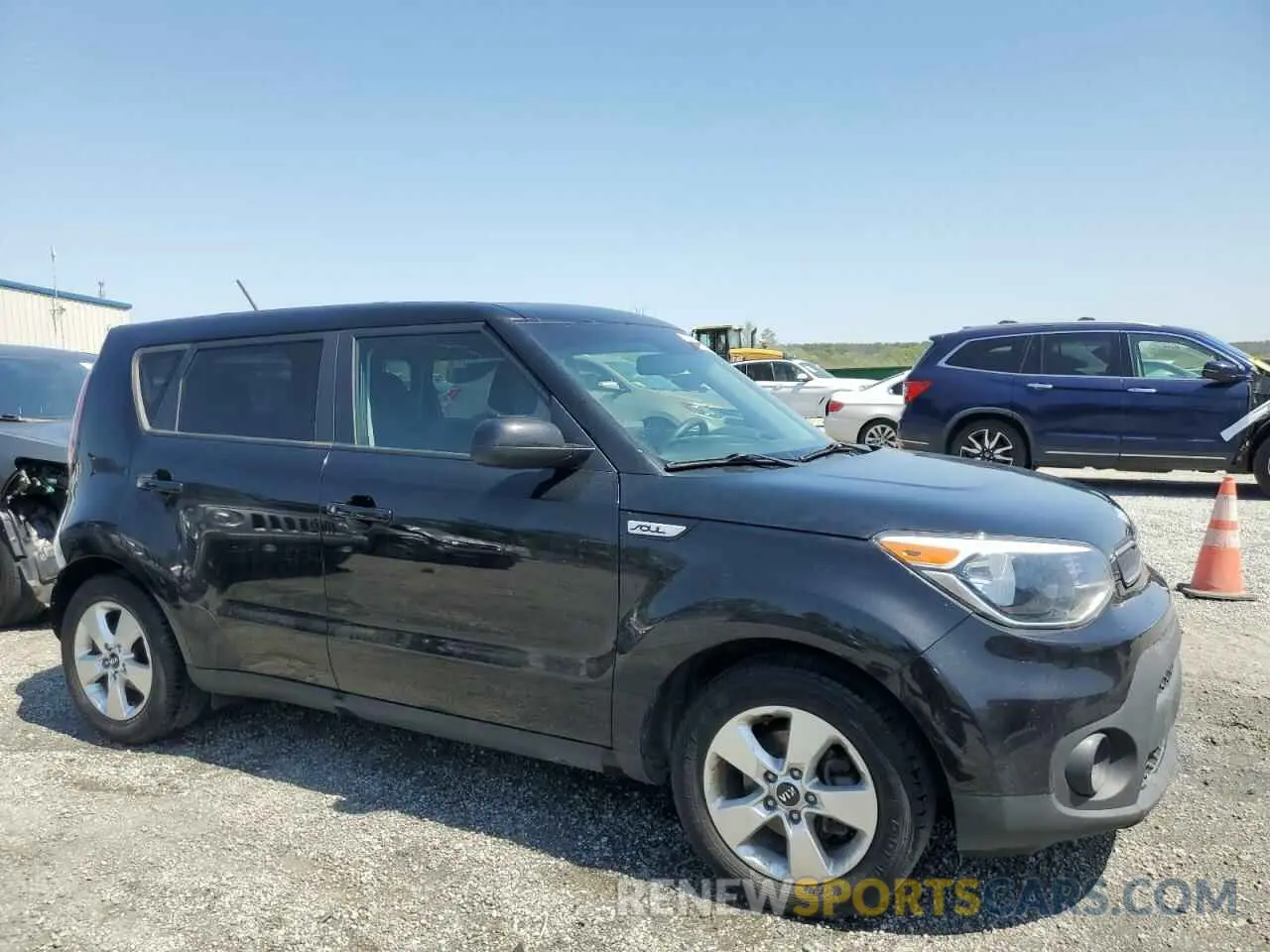 4 Photograph of a damaged car KNDJN2A23K7698566 KIA SOUL 2019