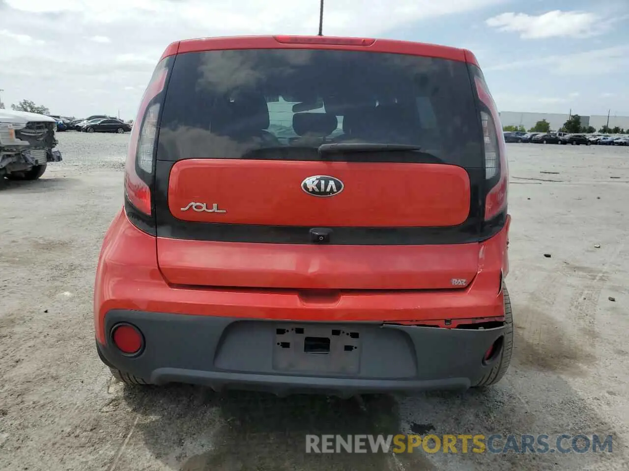6 Фотография поврежденного автомобиля KNDJN2A24K7659145 KIA SOUL 2019