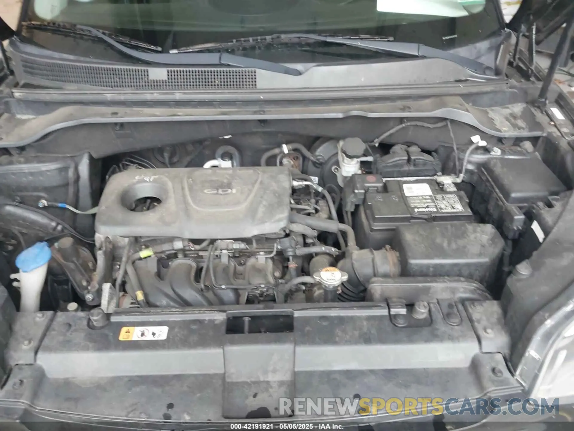 10 Photograph of a damaged car KNDJN2A24K7667973 KIA SOUL 2019