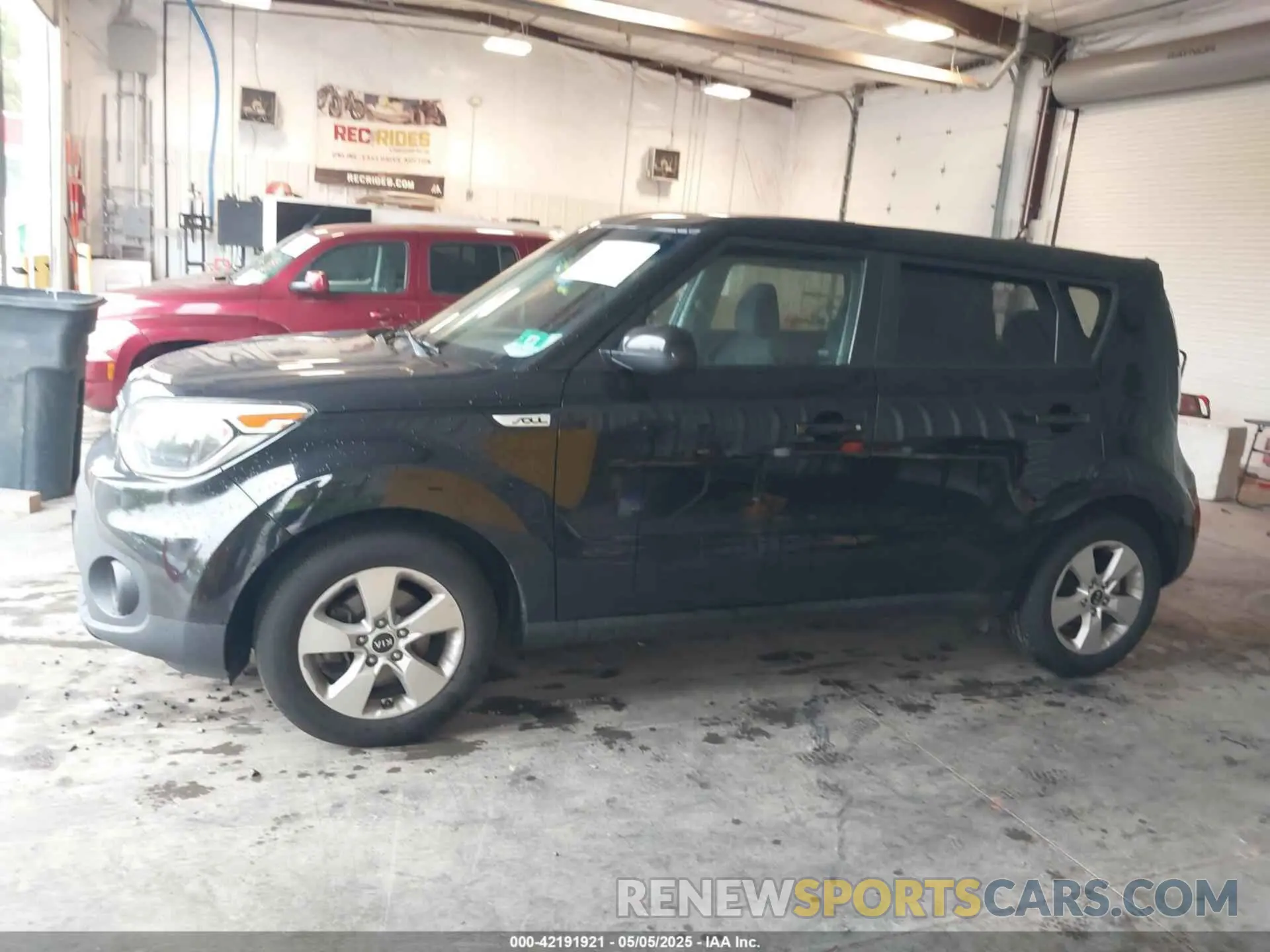 14 Photograph of a damaged car KNDJN2A24K7667973 KIA SOUL 2019