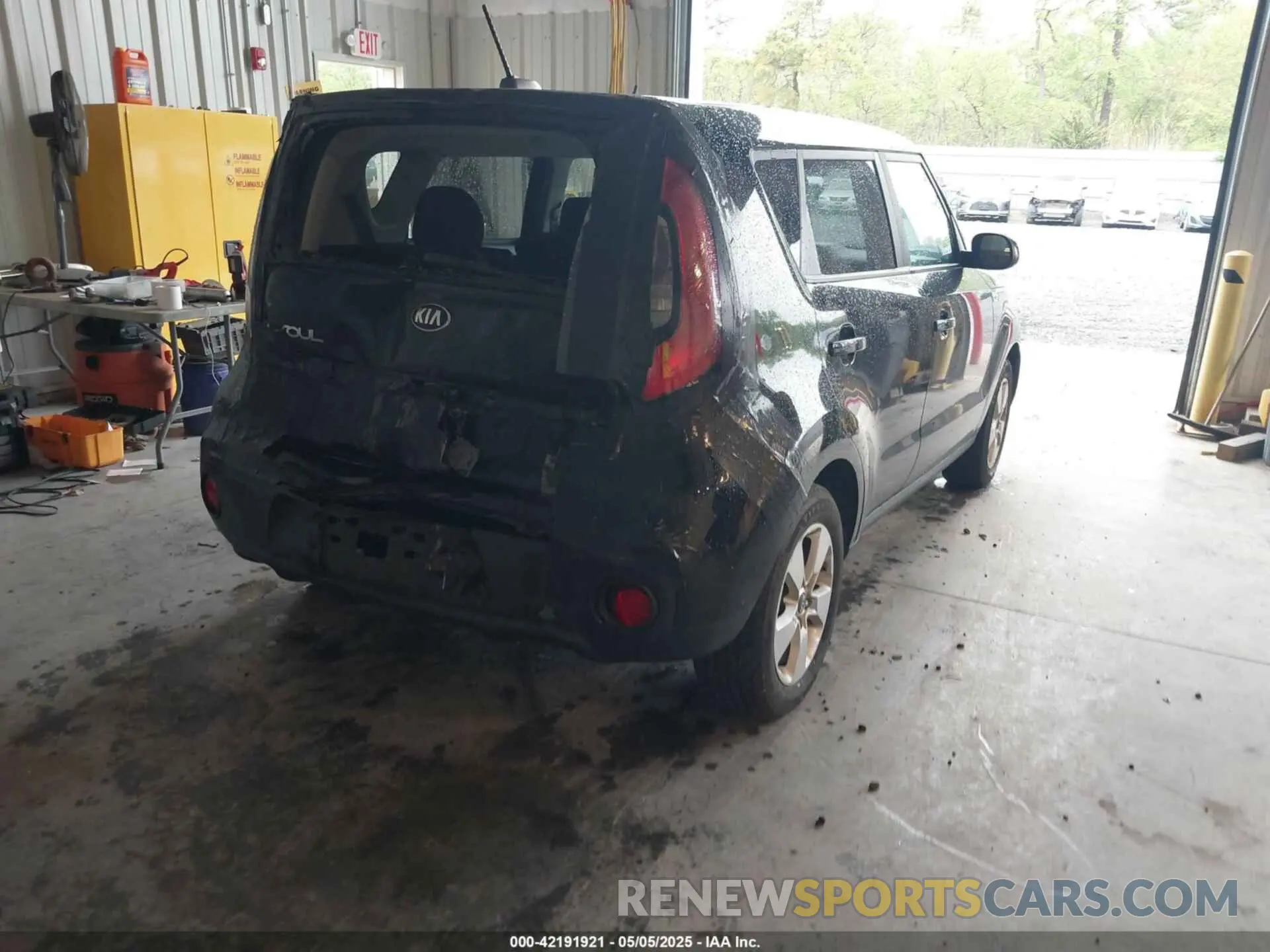 4 Photograph of a damaged car KNDJN2A24K7667973 KIA SOUL 2019