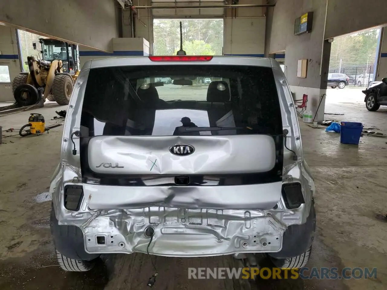 6 Photograph of a damaged car KNDJN2A24K7686166 KIA SOUL 2019